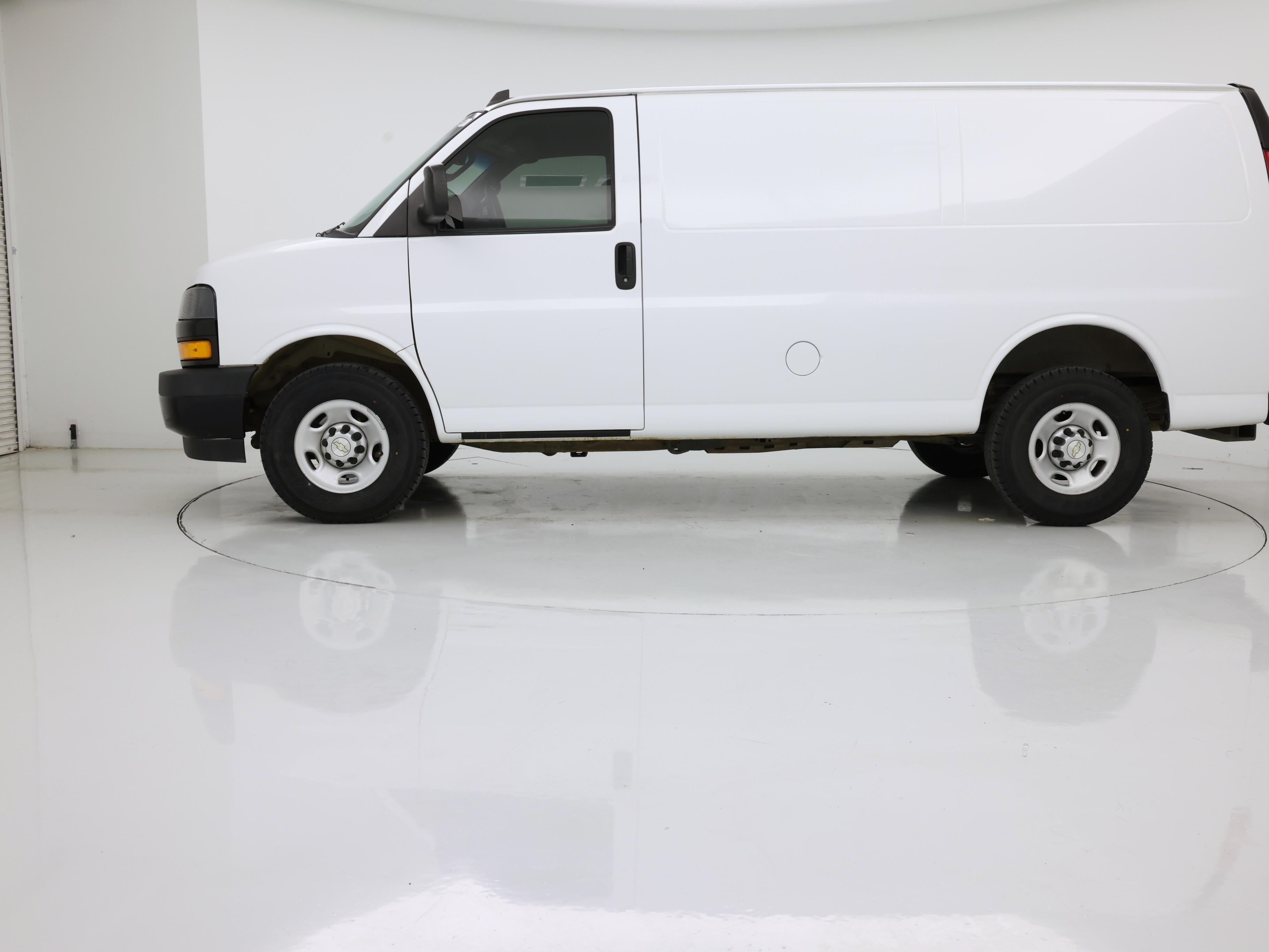 Thumbnail: 2021 Chevrolet Express - 3