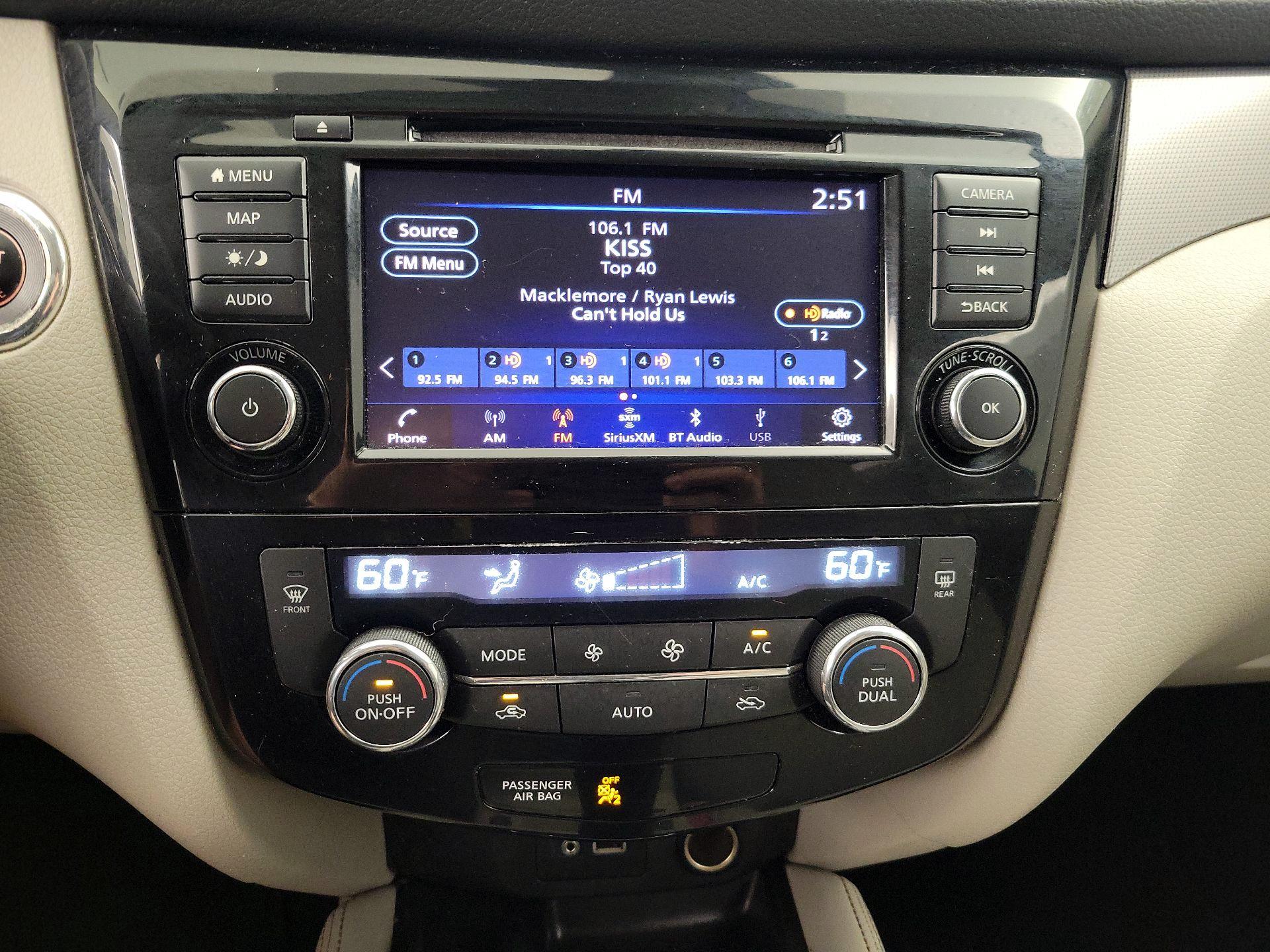 Thumbnail: 2020 Nissan Rogue Sport - 15