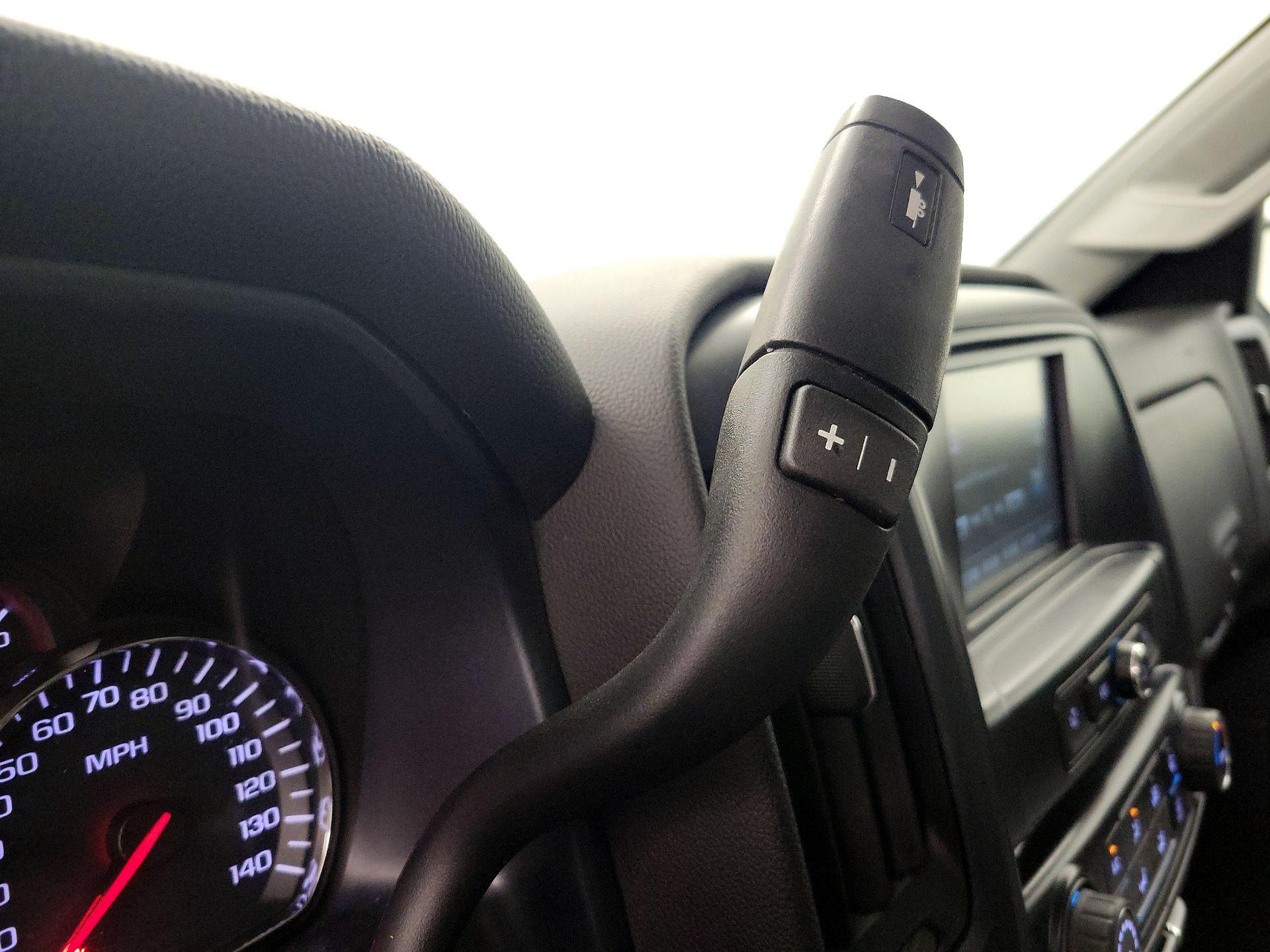 Thumbnail: 2018 Chevrolet Silverado 1500 - 17