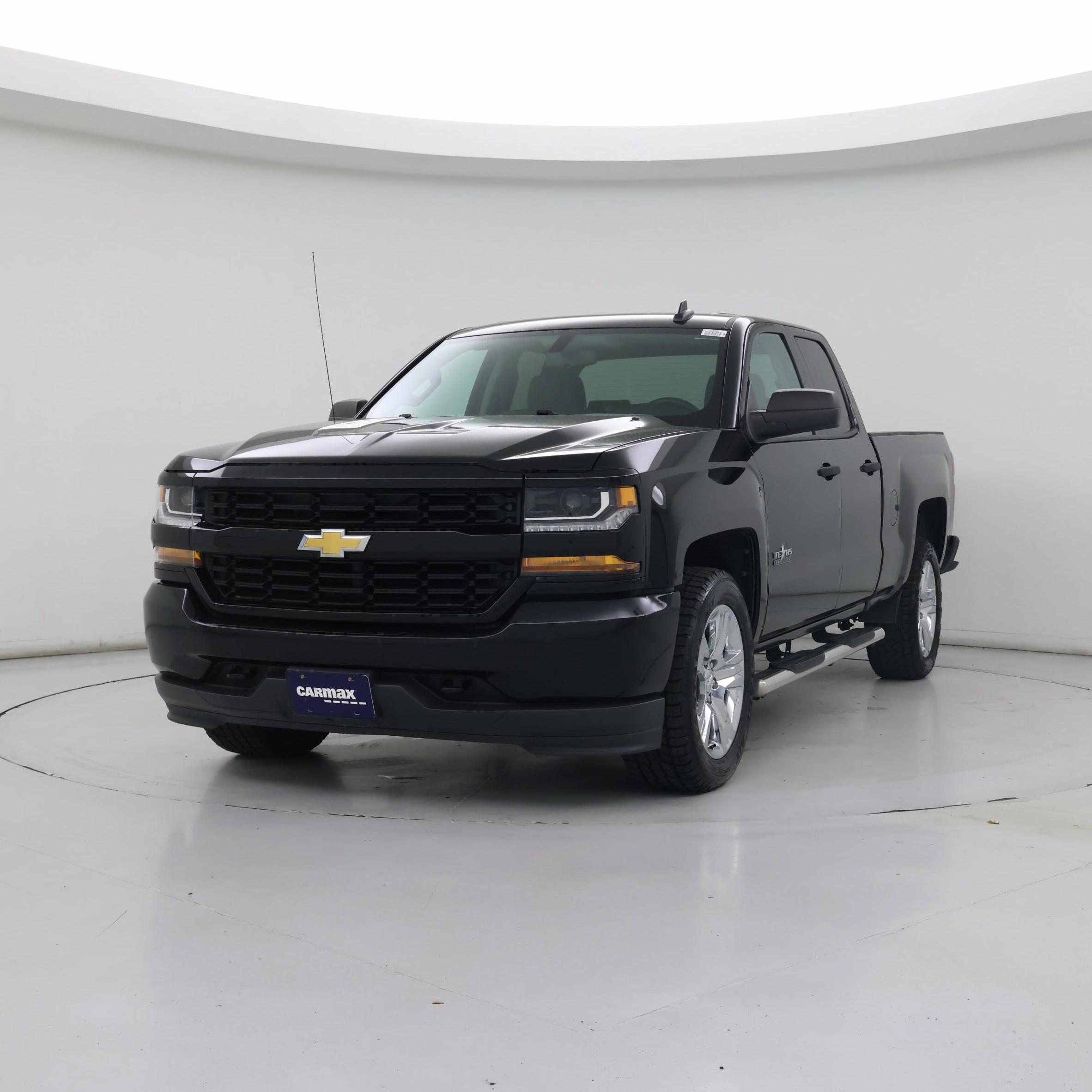 Thumbnail: 2018 Chevrolet Silverado 1500 - 4