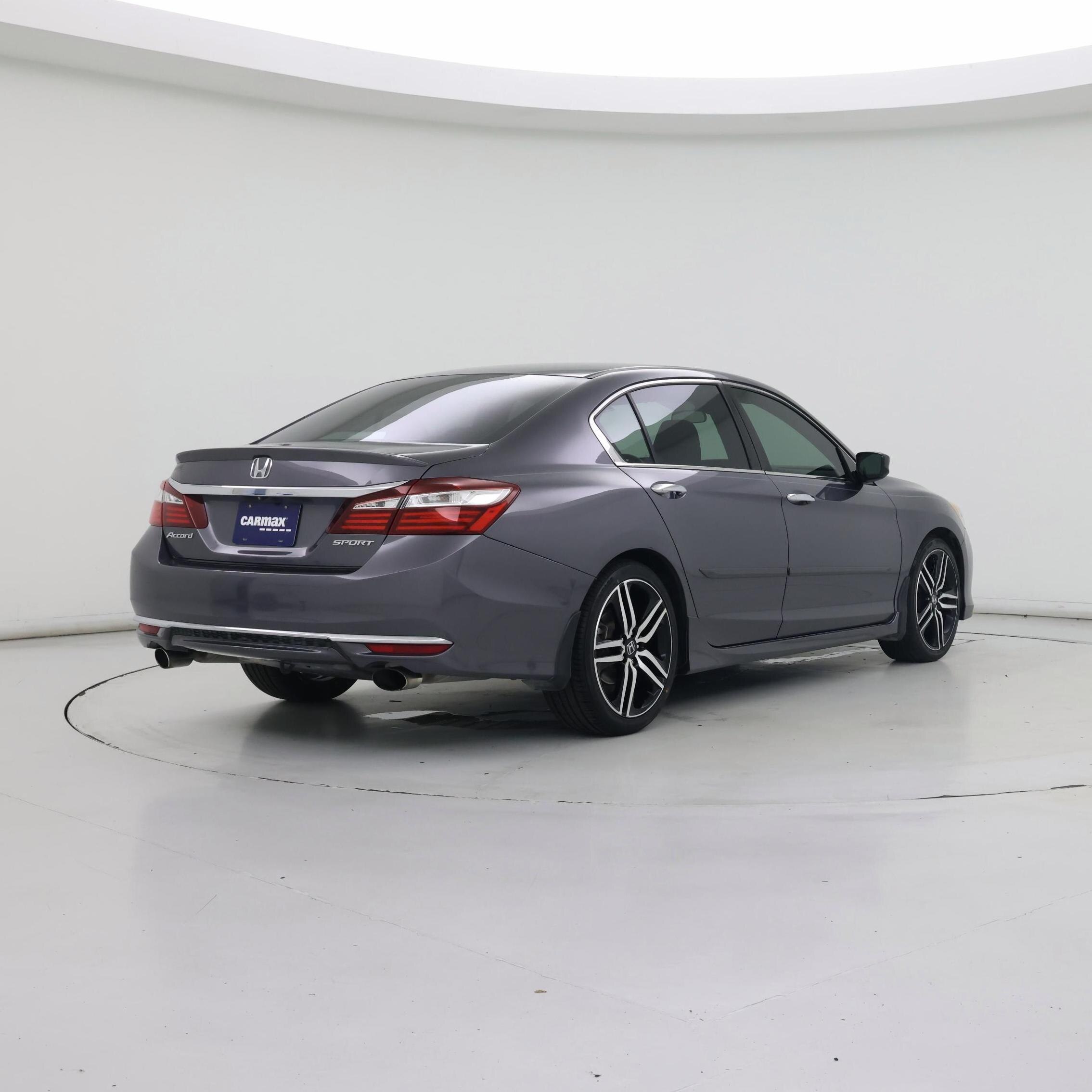 Thumbnail: 2016 Honda Accord - 8