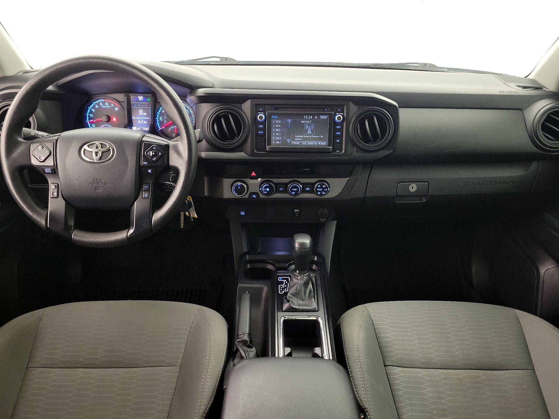 Thumbnail: 2018 Toyota Tacoma - 9