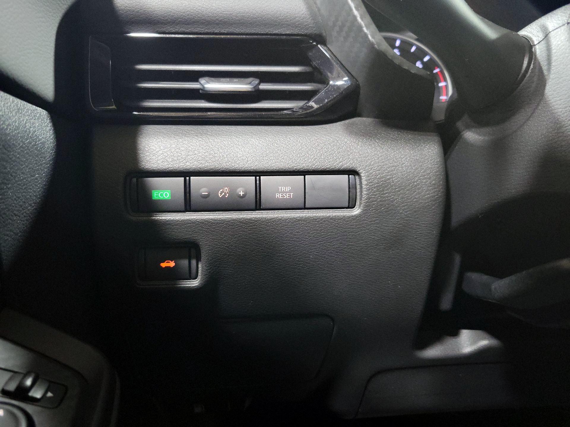 Thumbnail: 2022 Nissan Sentra - 13