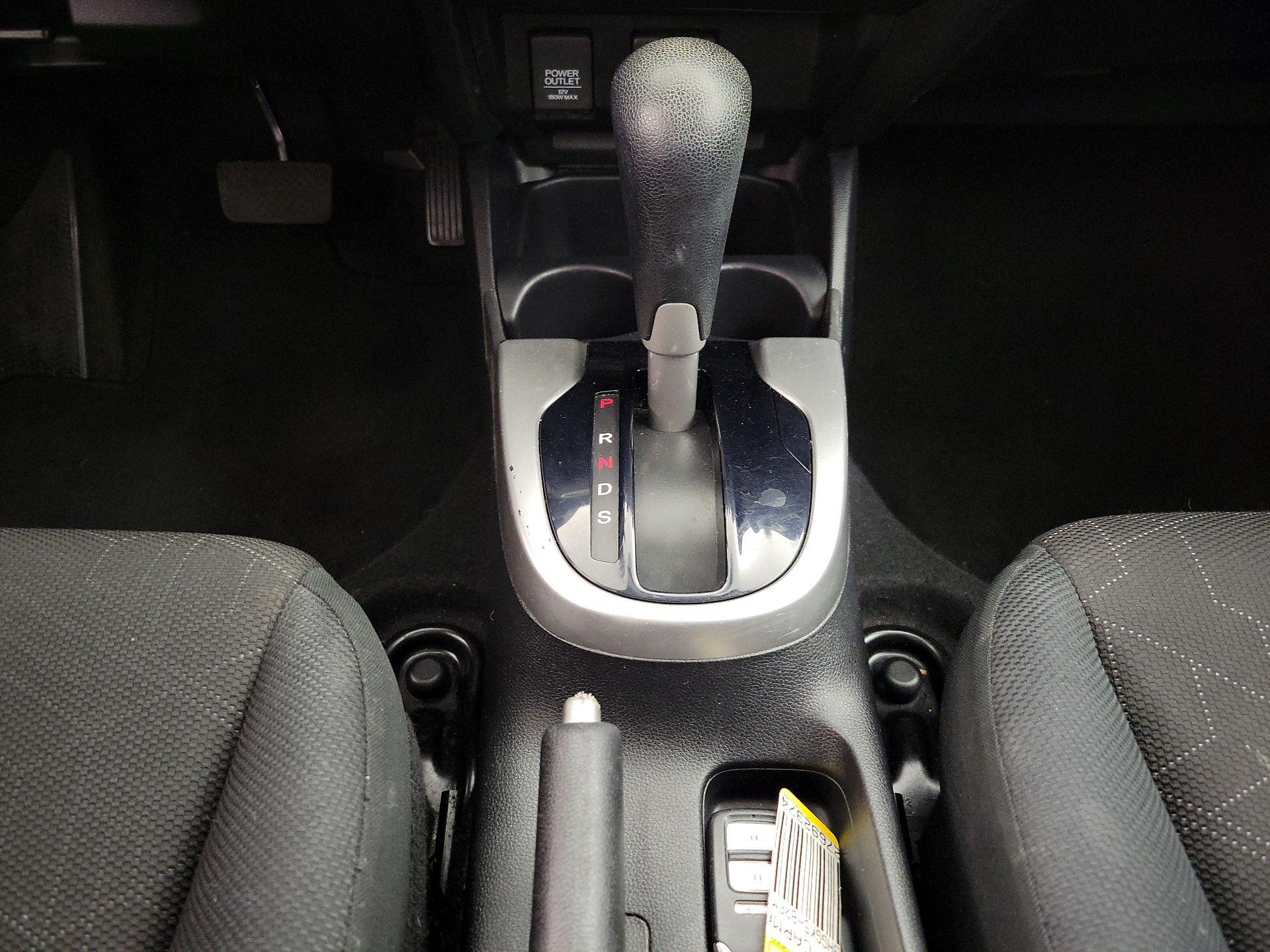 Thumbnail: 2015 Honda Fit - 17