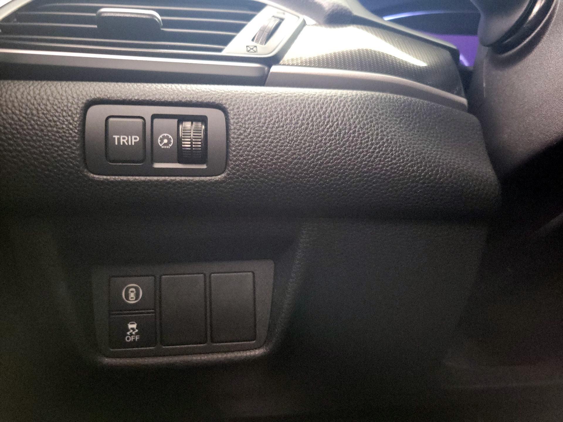 Thumbnail: 2019 Honda Accord - 13