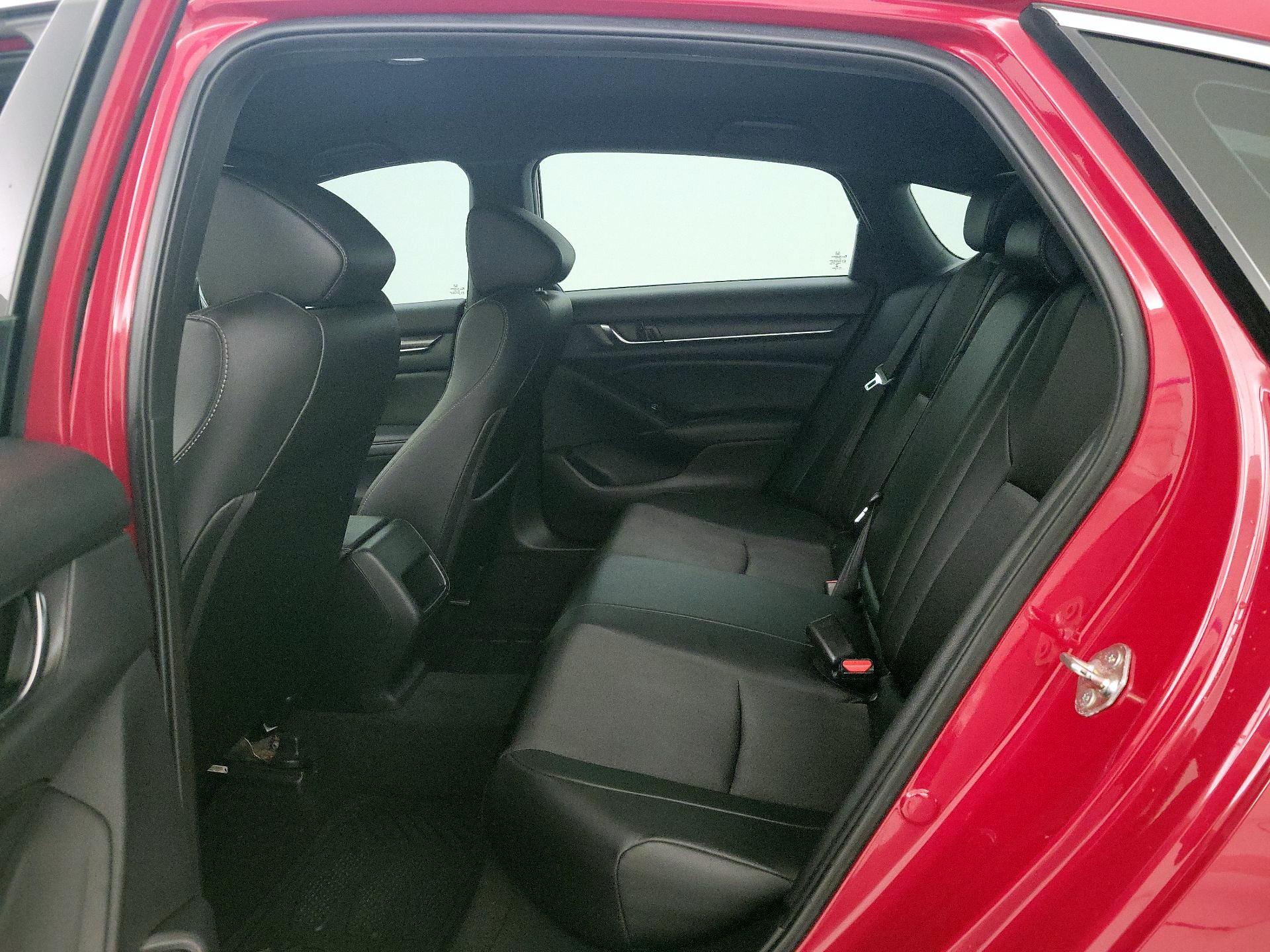 Thumbnail: 2019 Honda Accord - 18