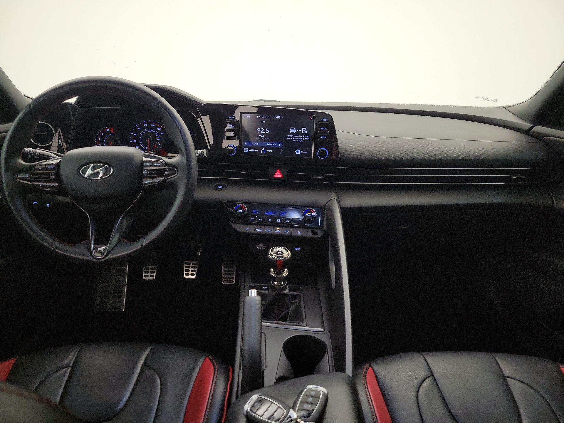 Thumbnail: 2021 Hyundai Elantra - 9