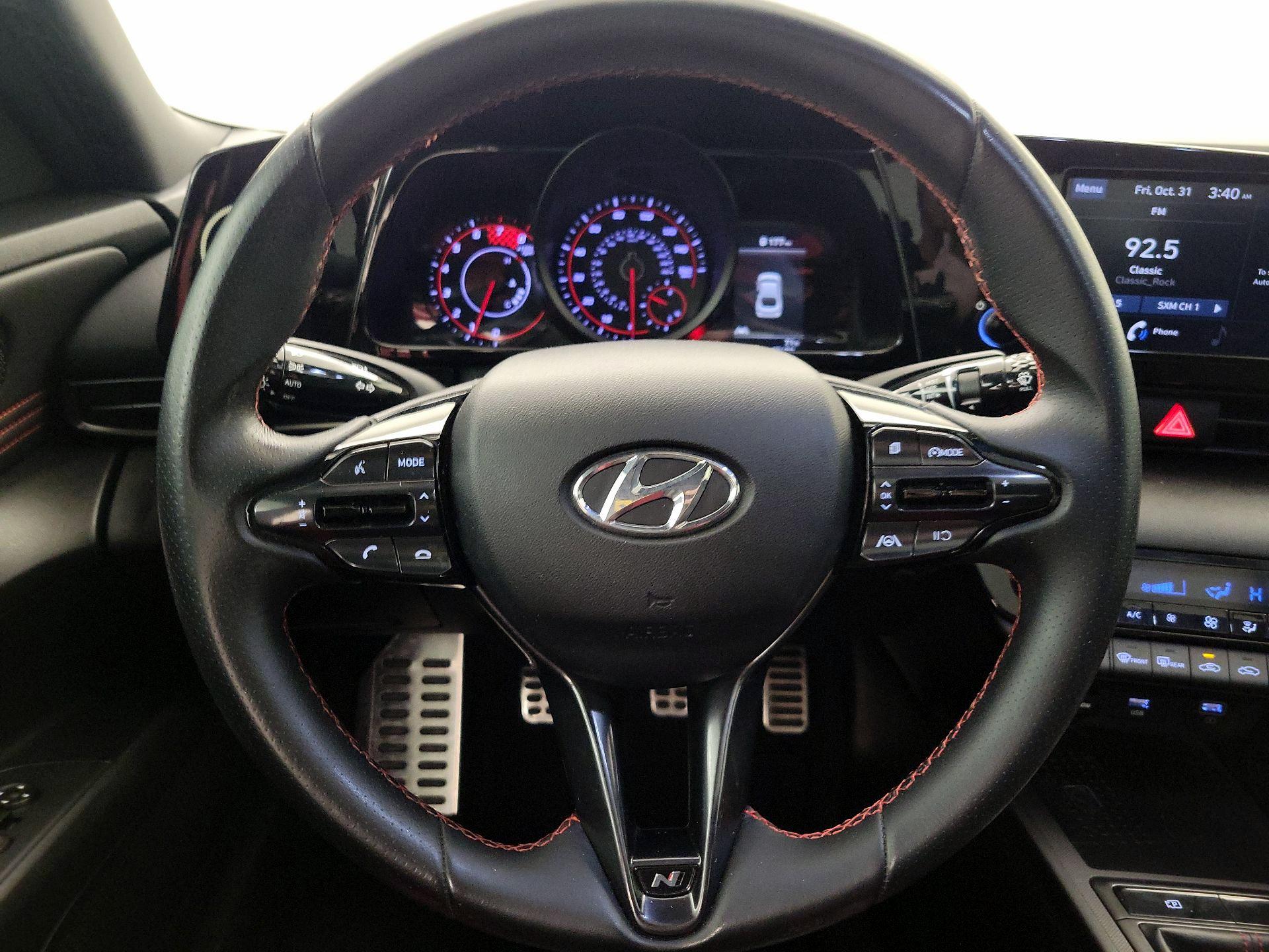 Thumbnail: 2021 Hyundai Elantra - 10