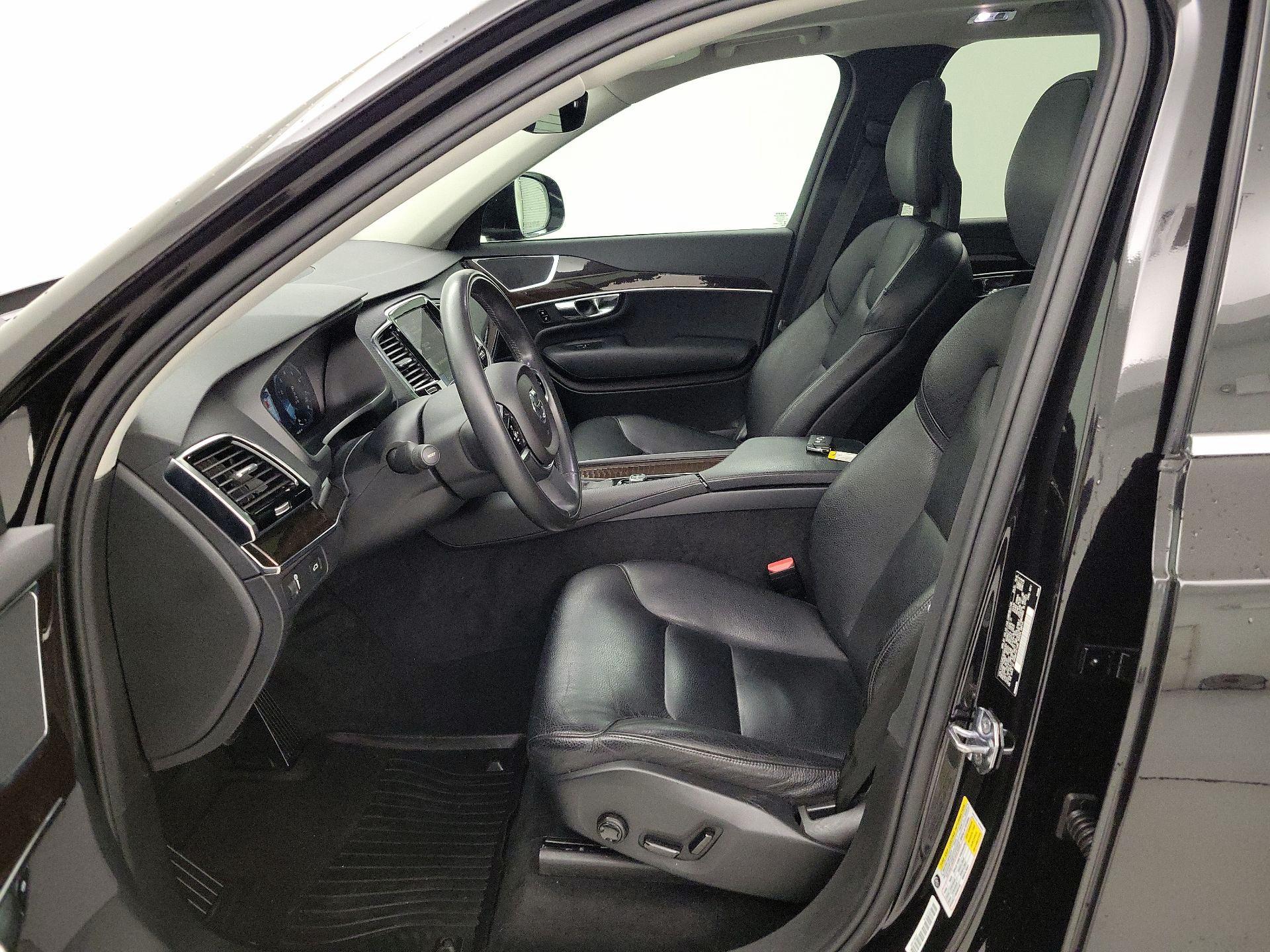 Thumbnail: 2016 Volvo XC90 - 11