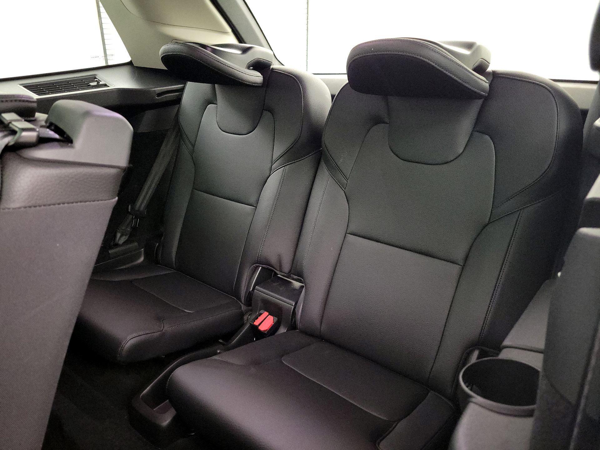 Thumbnail: 2016 Volvo XC90 - 20