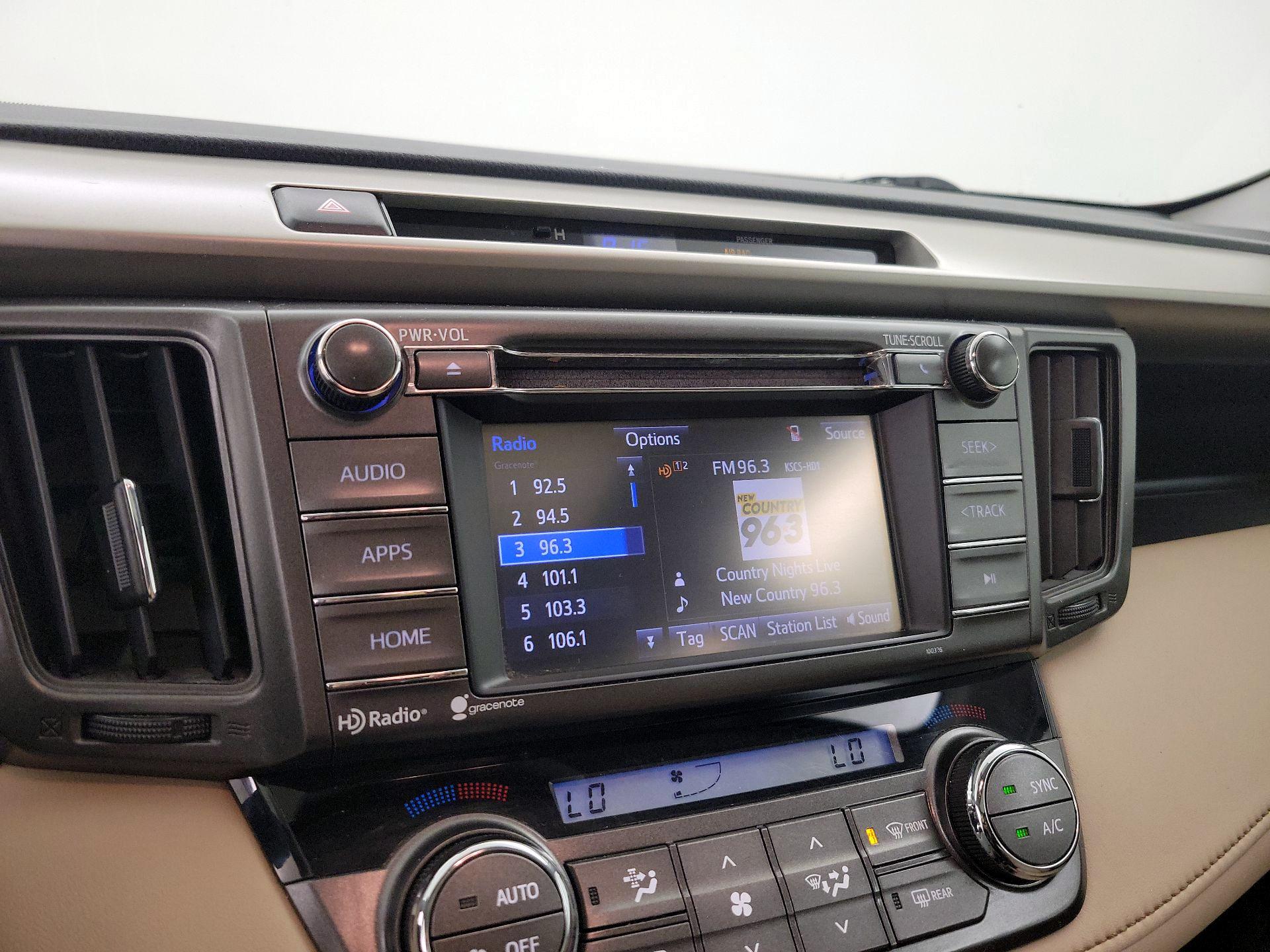 Thumbnail: 2014 Toyota RAV4 - 15