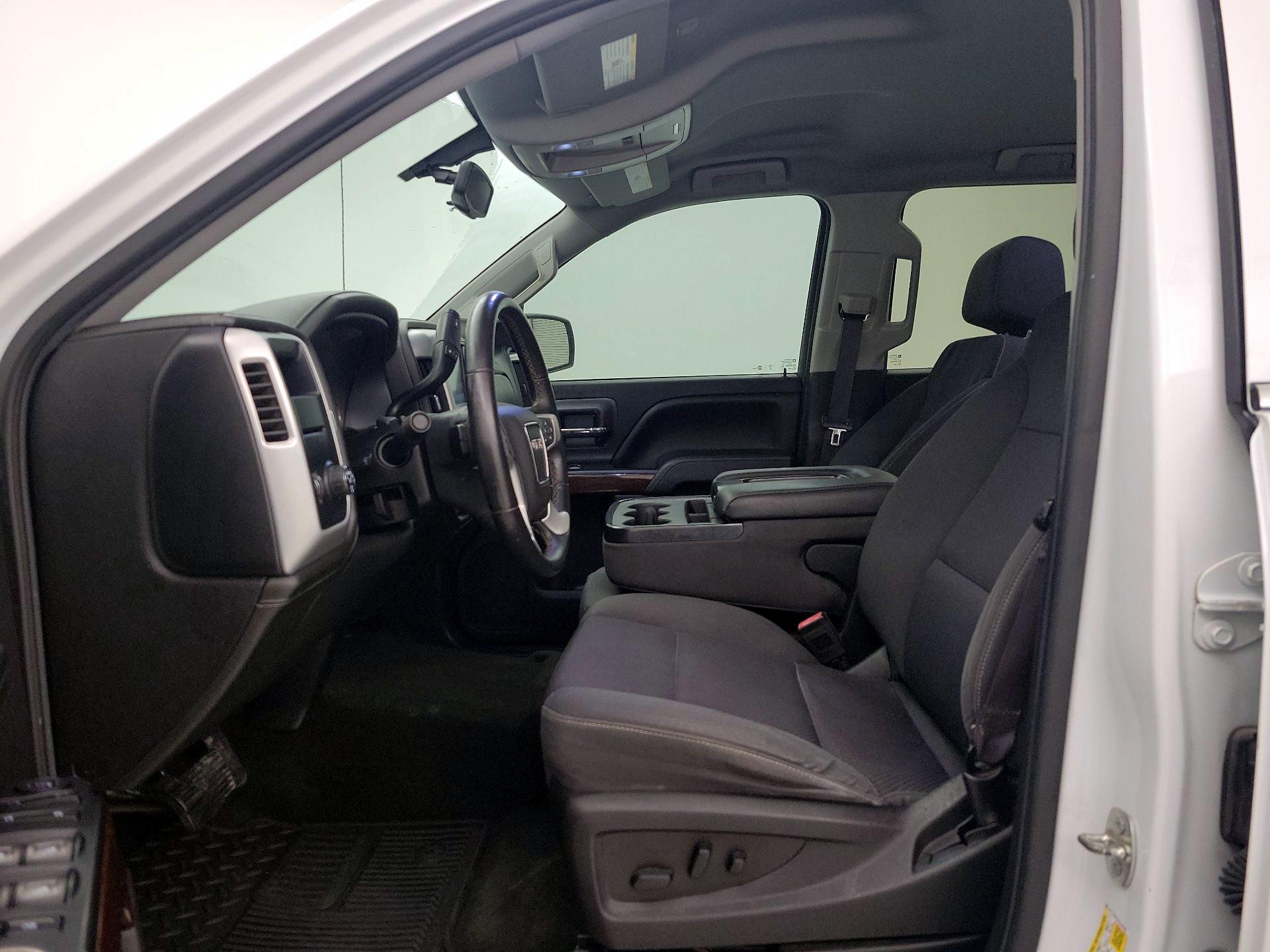 Thumbnail: 2016 GMC Sierra 1500 - 11