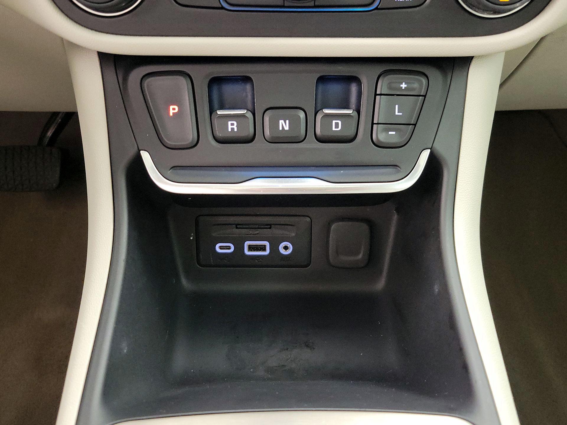 Thumbnail: 2018 GMC Terrain - 18