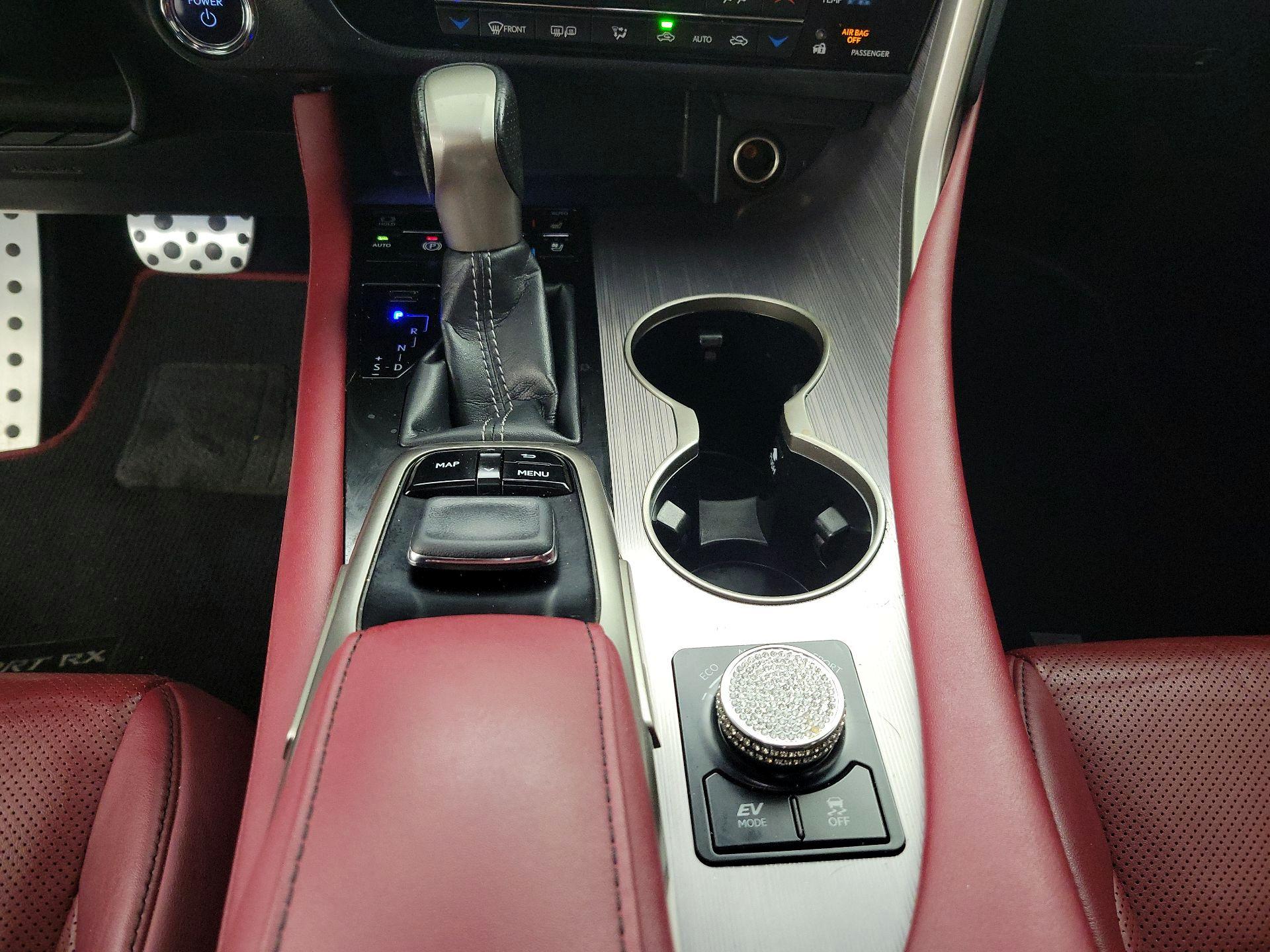 Thumbnail: 2017 Lexus RX - 18