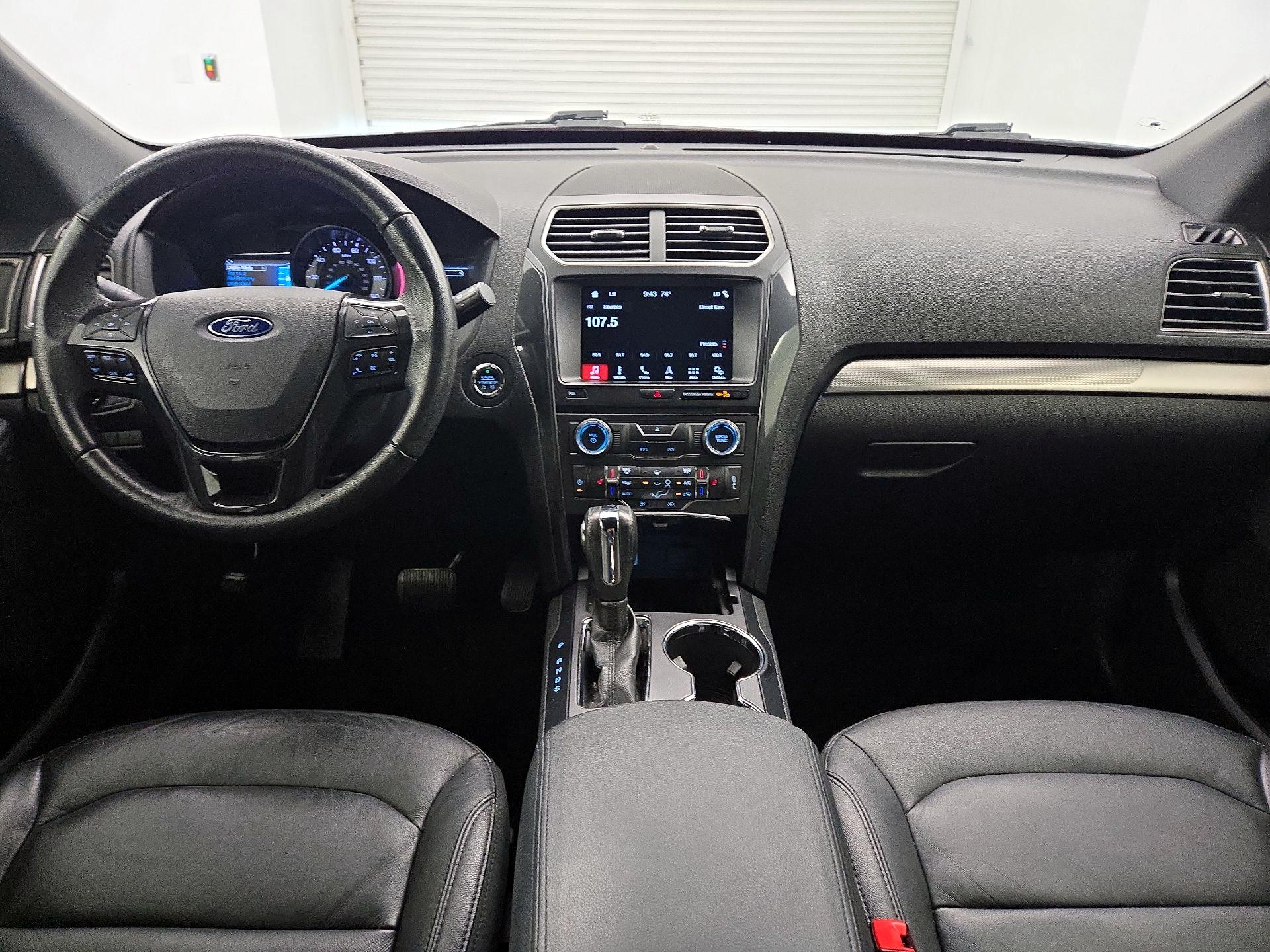 Thumbnail: 2018 Ford Explorer - 9