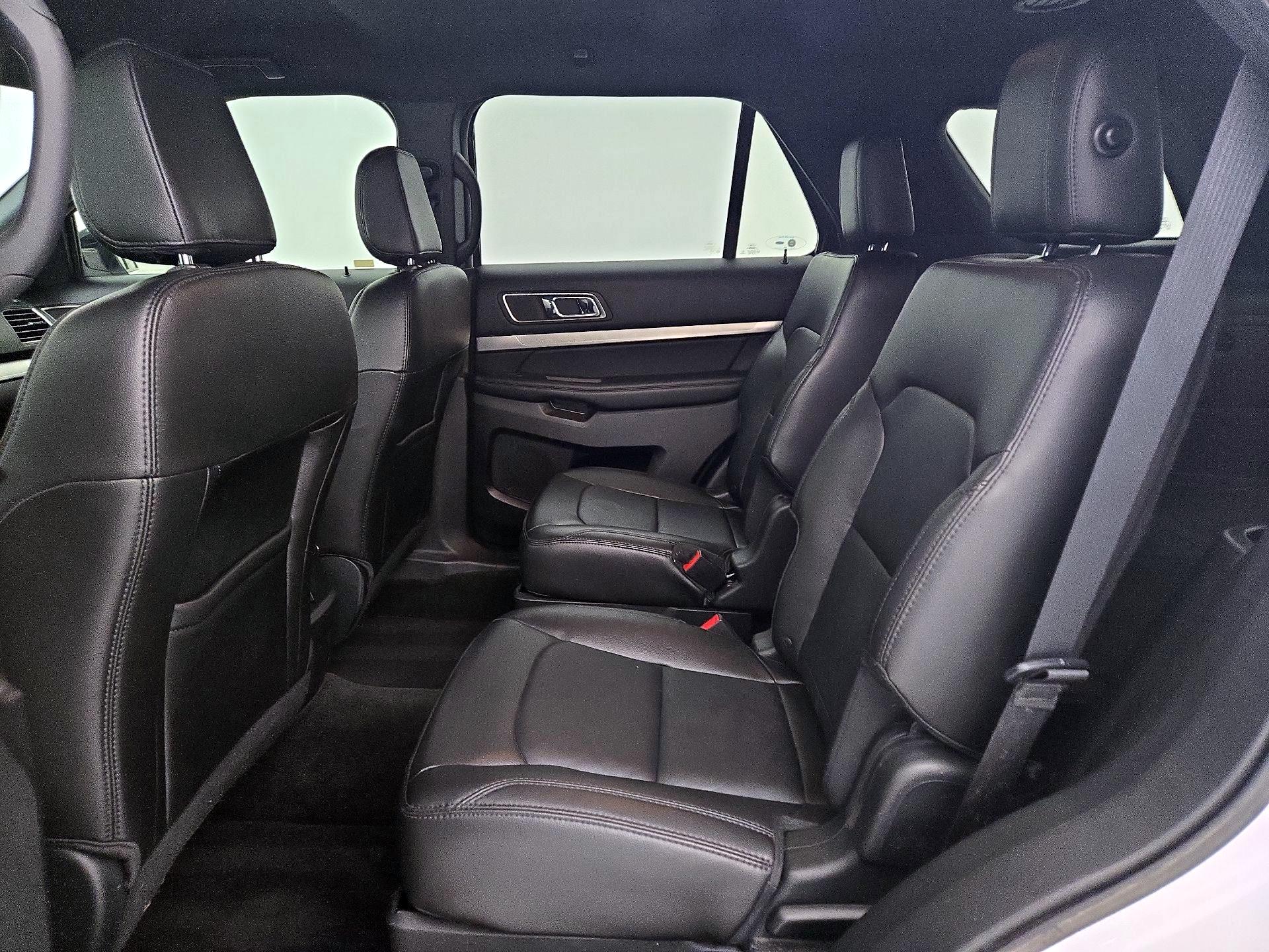 Thumbnail: 2018 Ford Explorer - 20