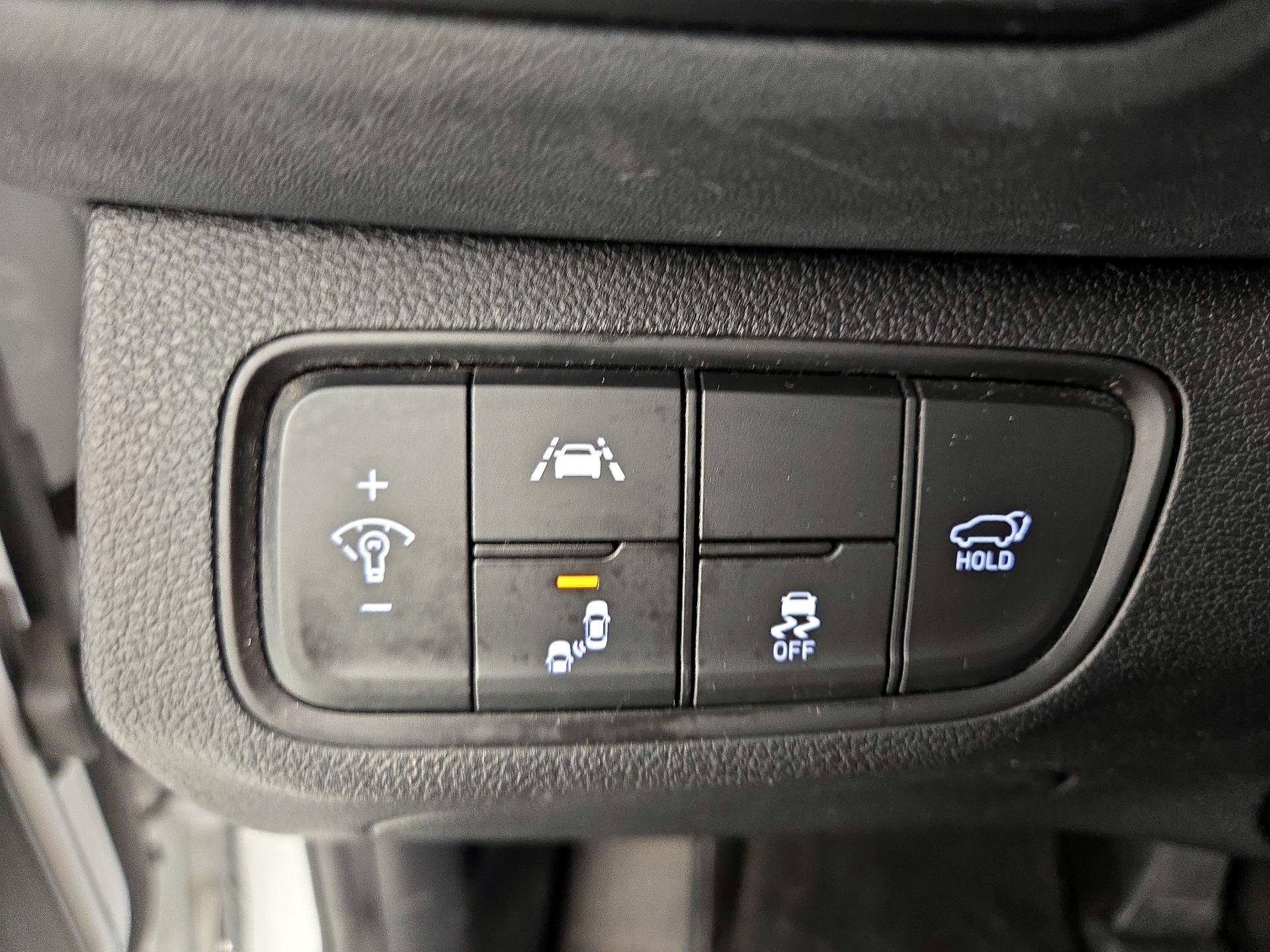 Thumbnail: 2019 Hyundai Santa Fe - 13