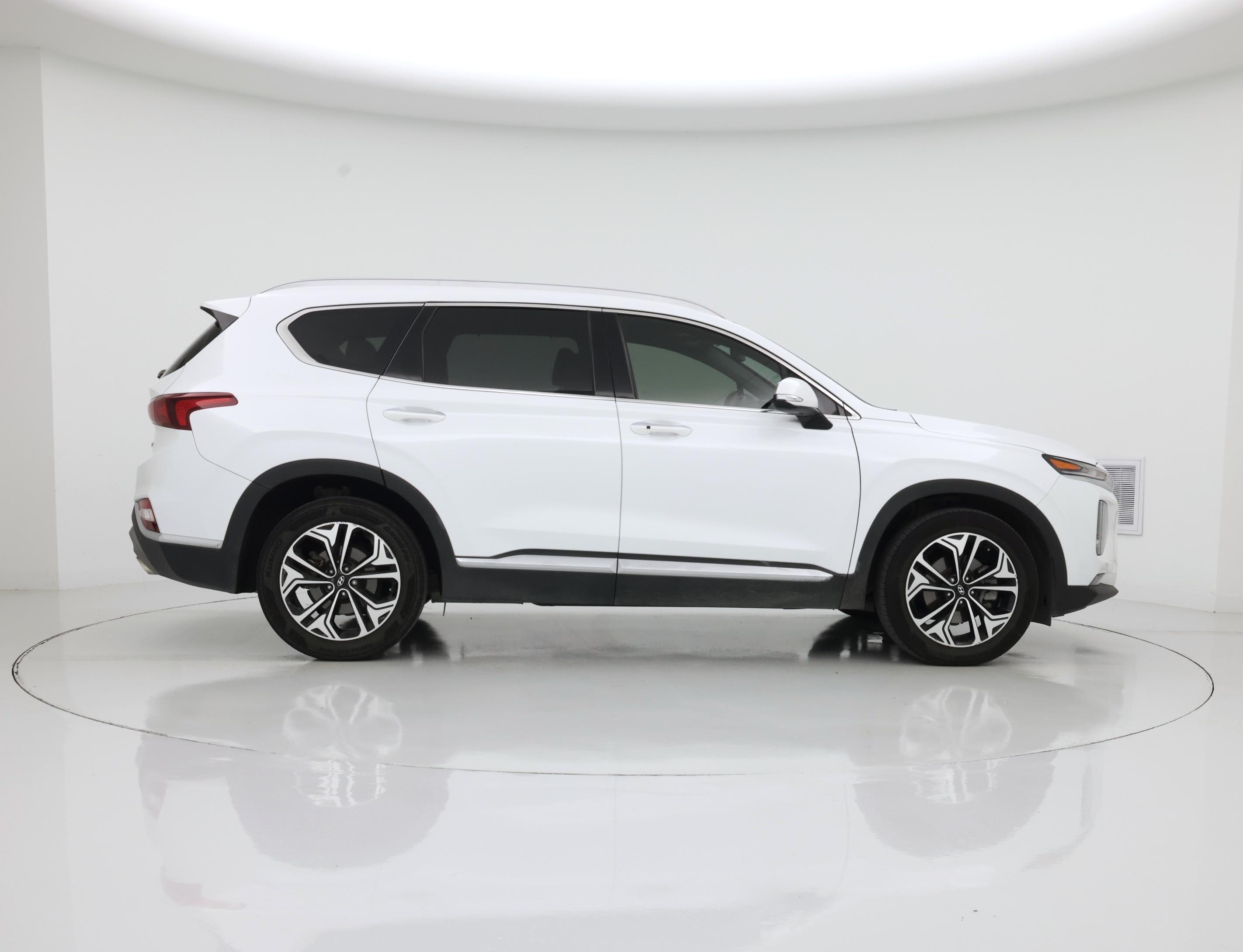 Thumbnail: 2019 Hyundai Santa Fe - 7