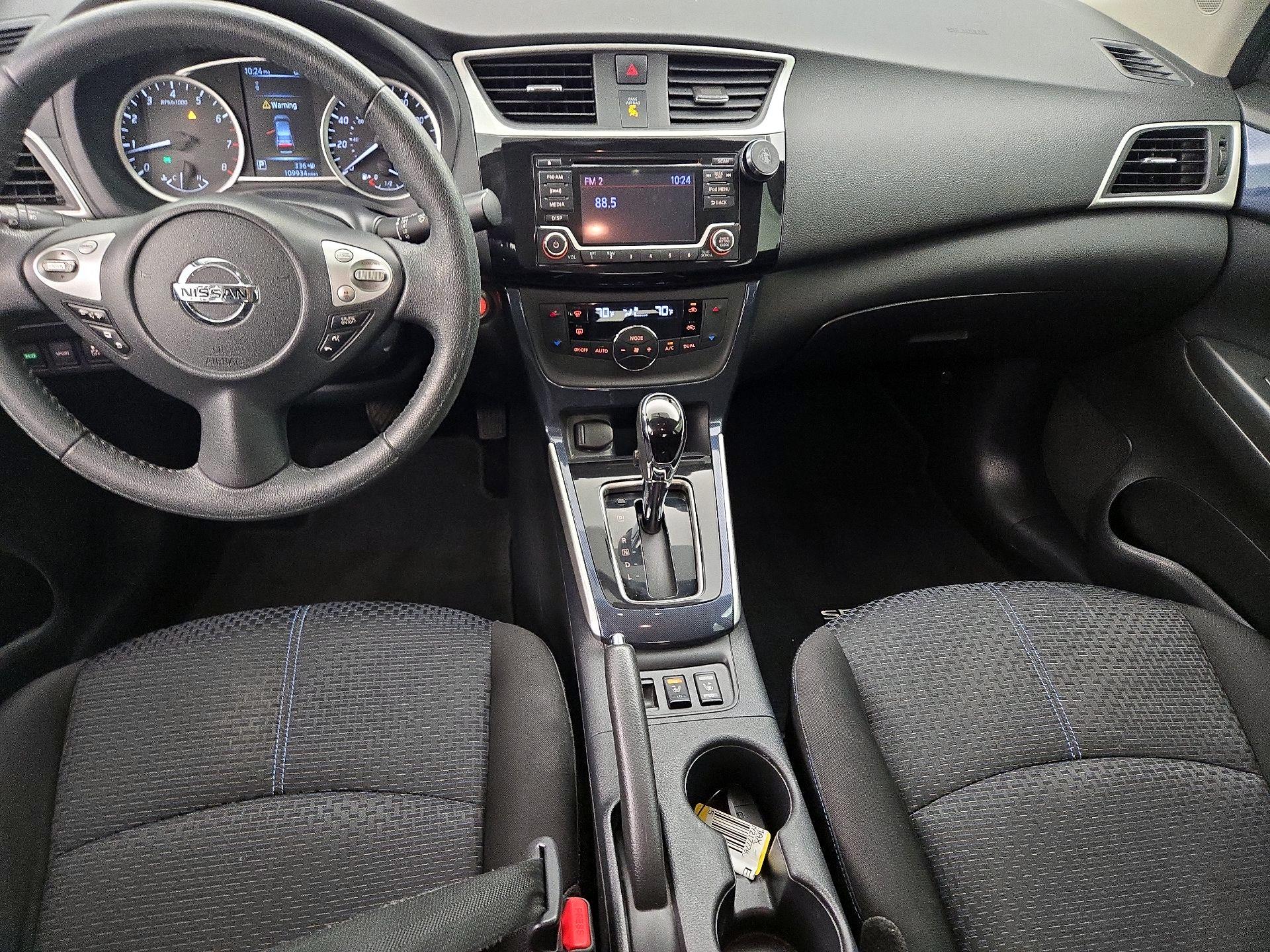 Thumbnail: 2018 Nissan Sentra - 9