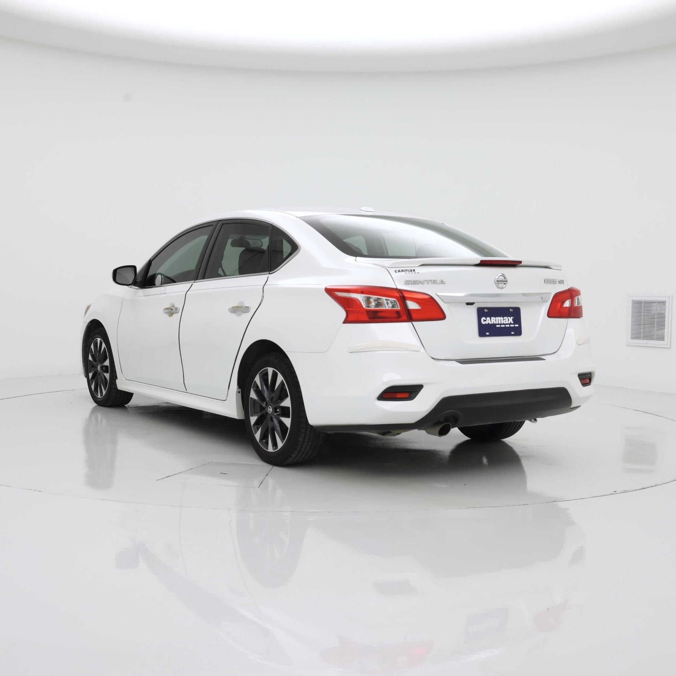 Thumbnail: 2018 Nissan Sentra - 2