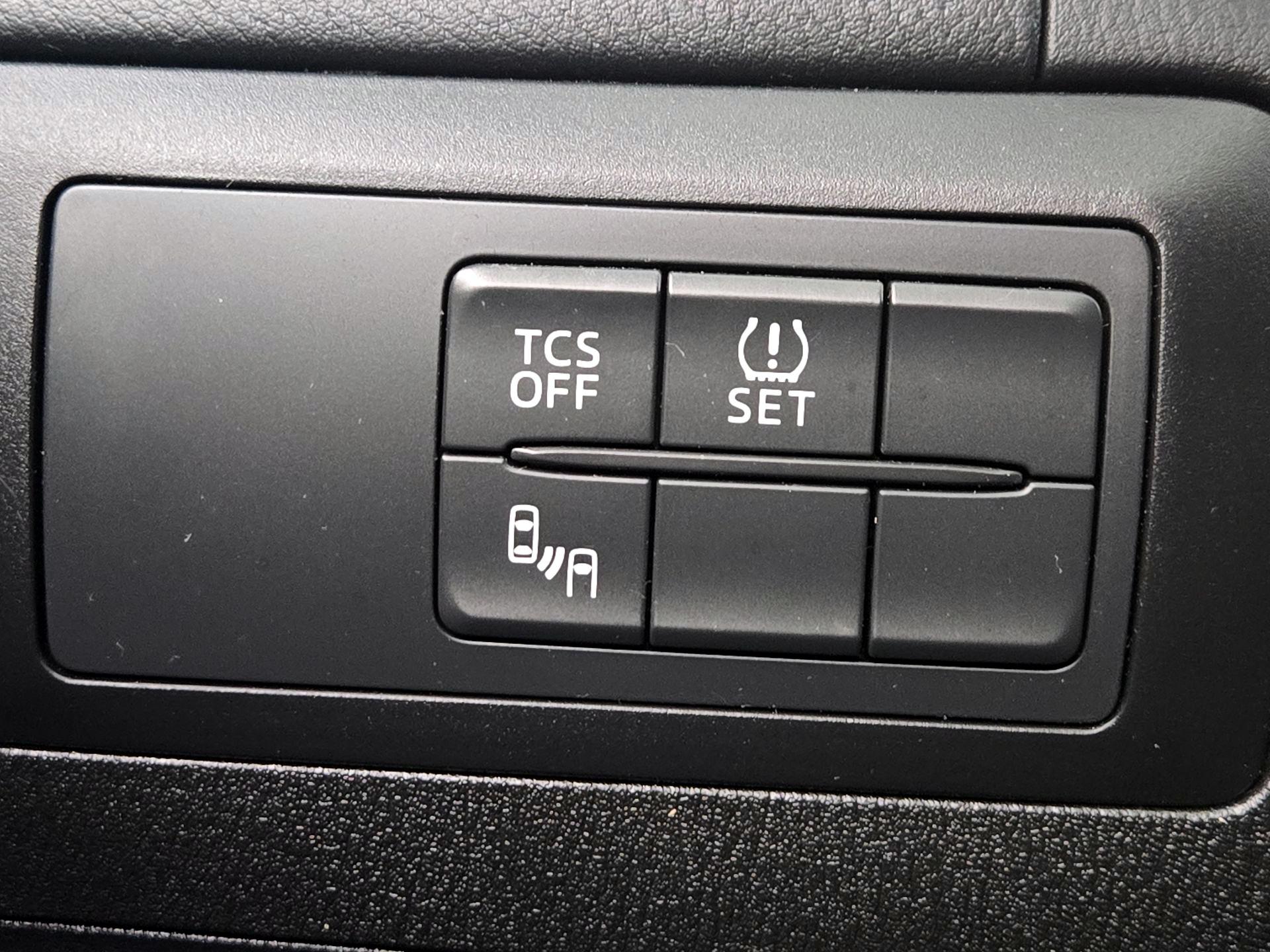 Thumbnail: 2016 Mazda CX-5 - 13