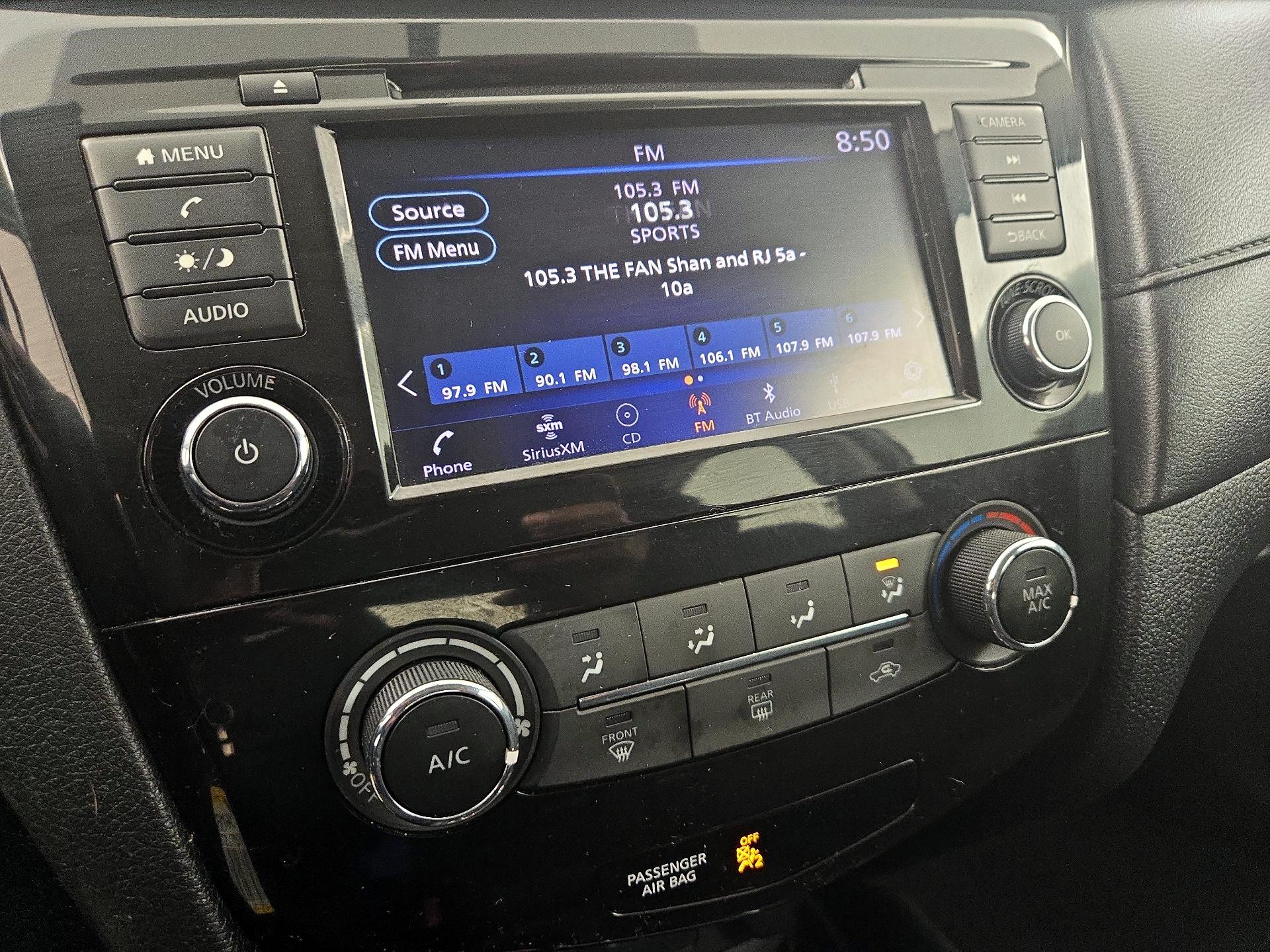 Thumbnail: 2018 Nissan Rogue - 15