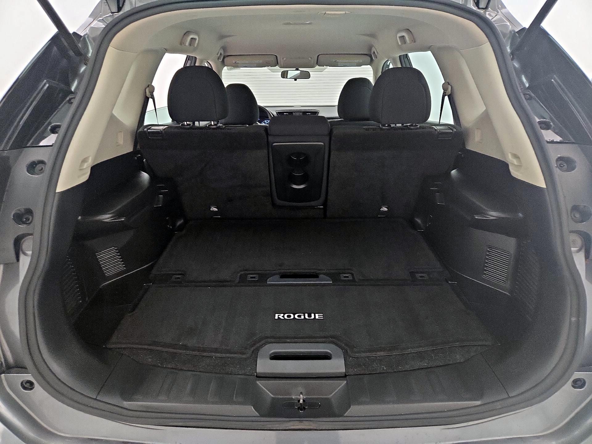 Thumbnail: 2018 Nissan Rogue - 20