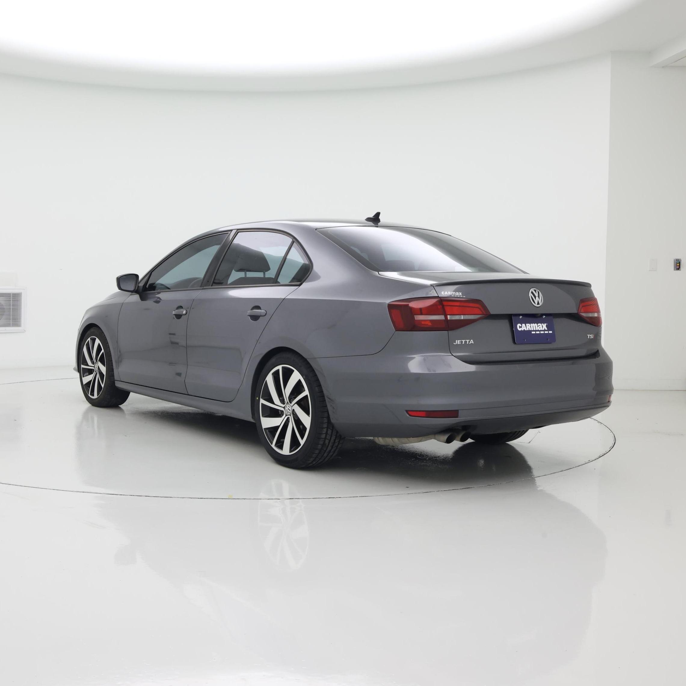 Thumbnail: 2016 Volkswagen Jetta - 2