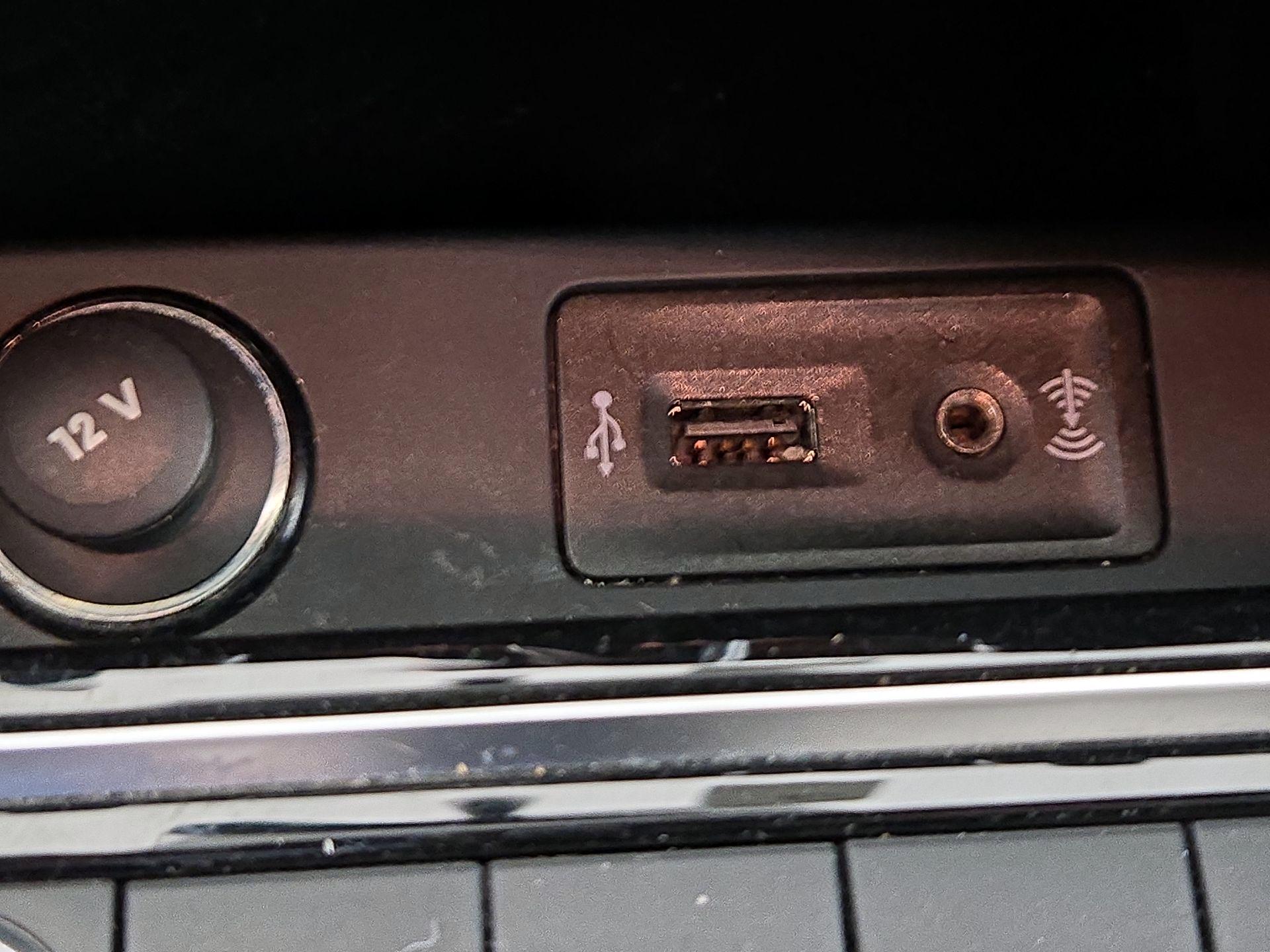 Thumbnail: 2016 Volkswagen Jetta - 19