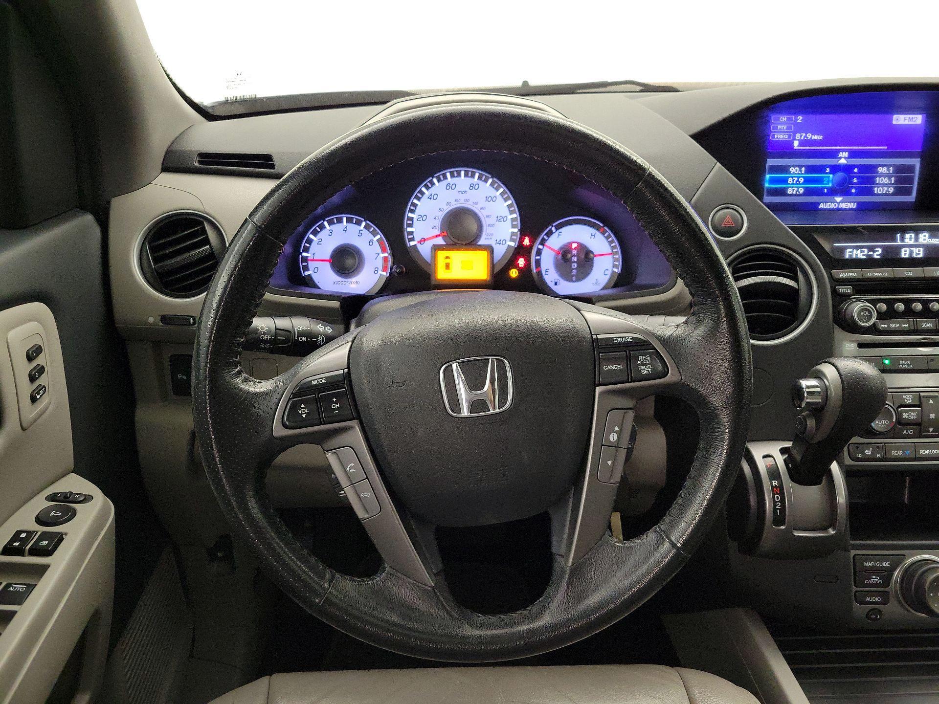 Thumbnail: 2014 Honda Pilot - 10