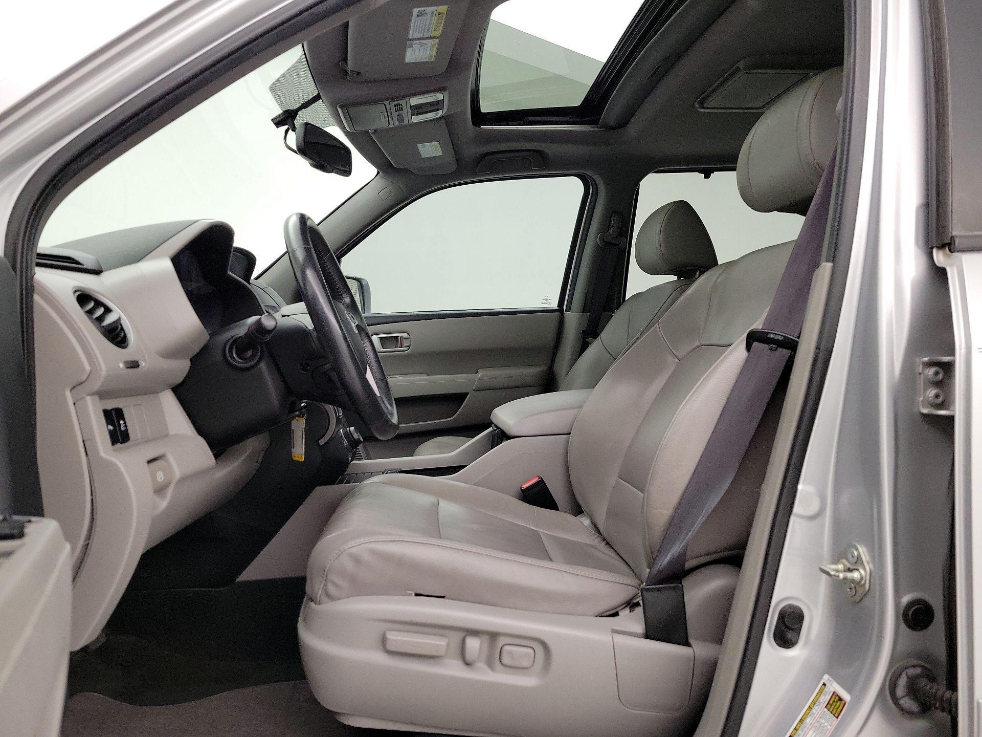 Thumbnail: 2014 Honda Pilot - 11