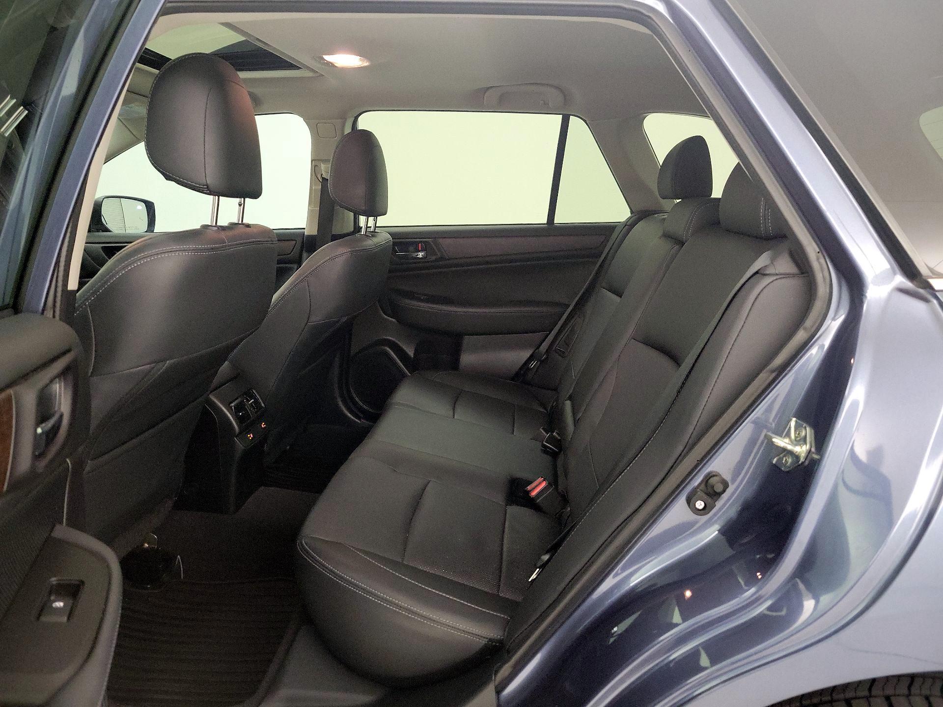 Thumbnail: 2016 Subaru Outback - 19