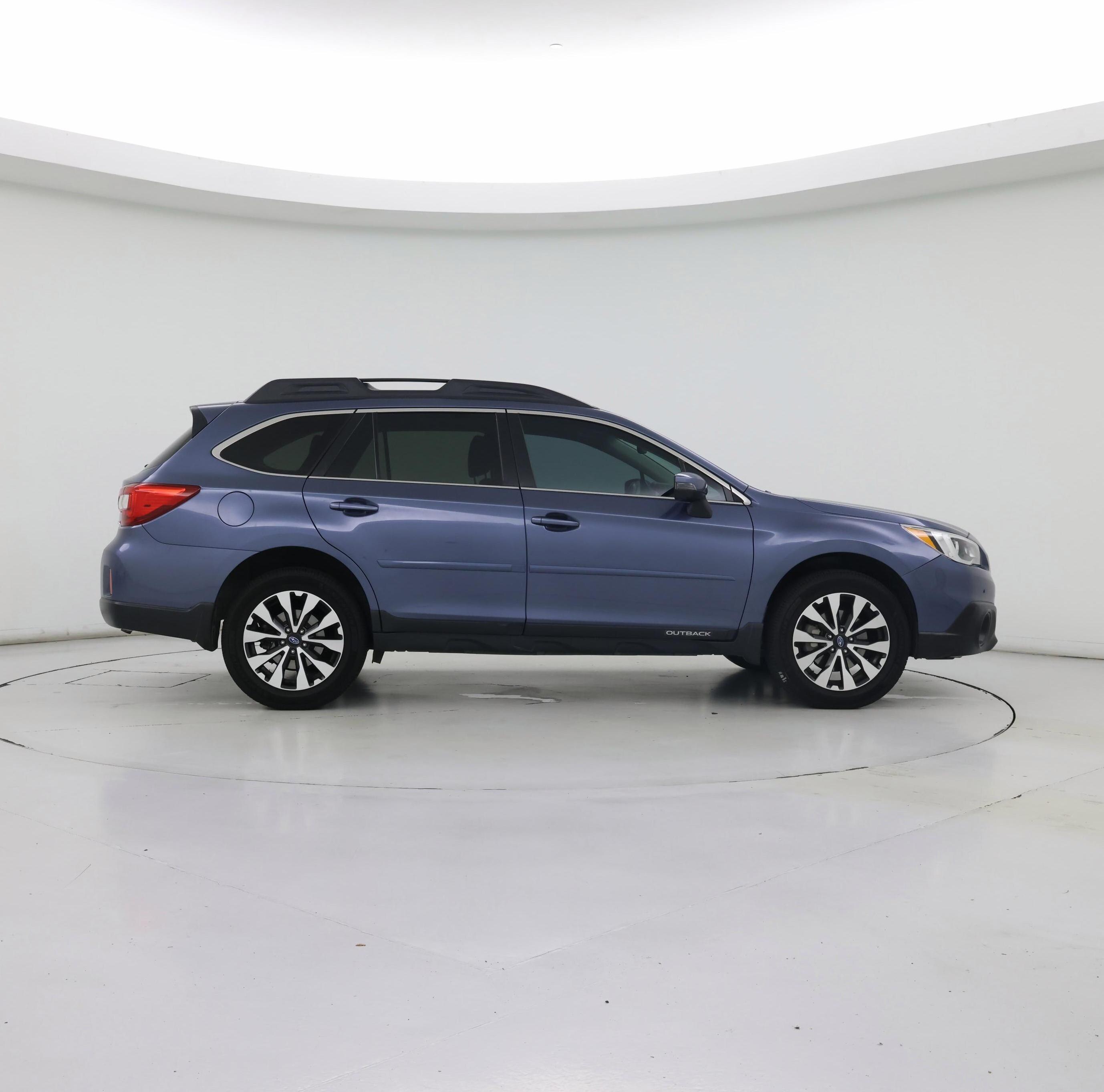 Thumbnail: 2016 Subaru Outback - 7