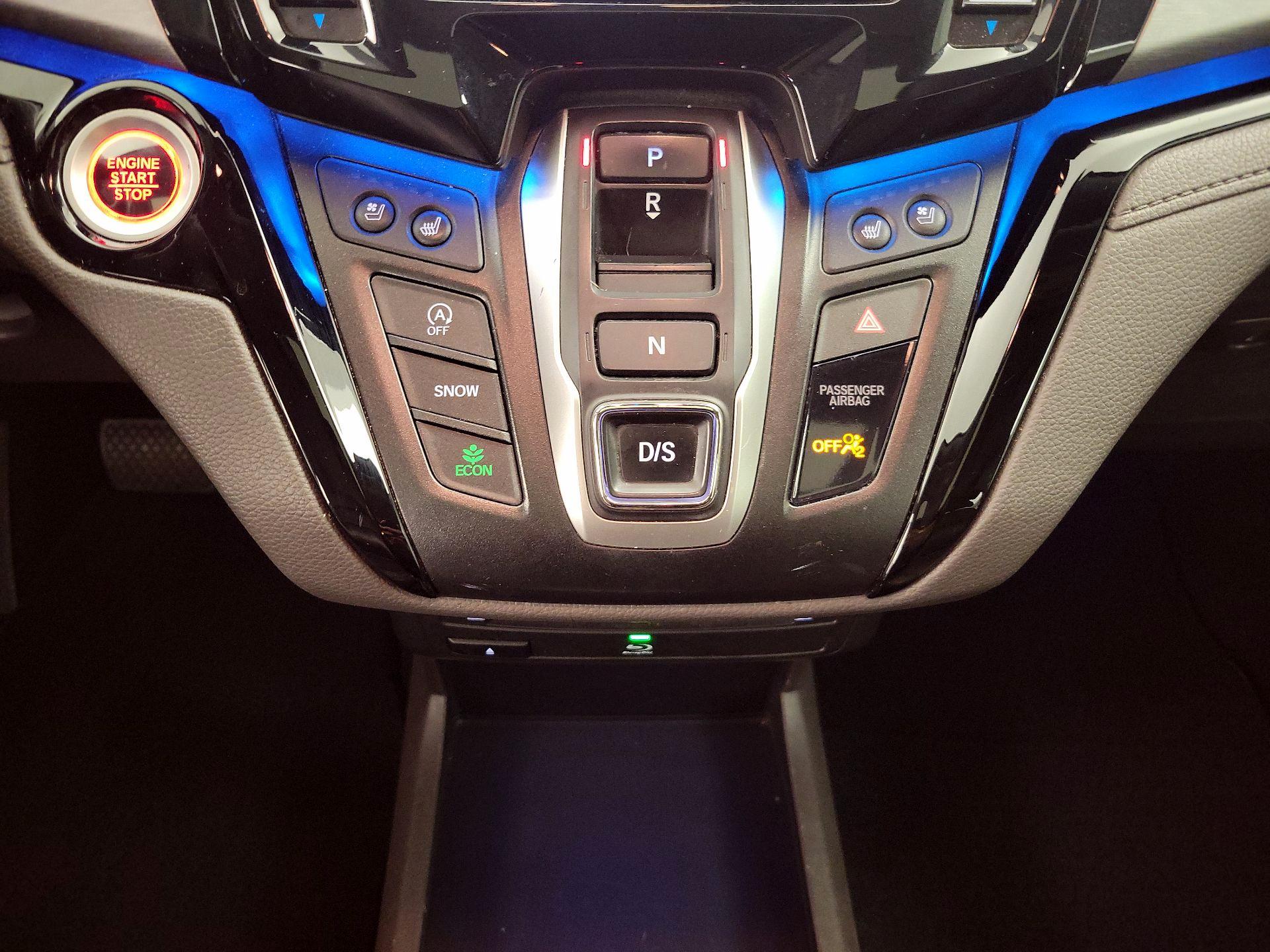 Thumbnail: 2019 Honda Odyssey - 18