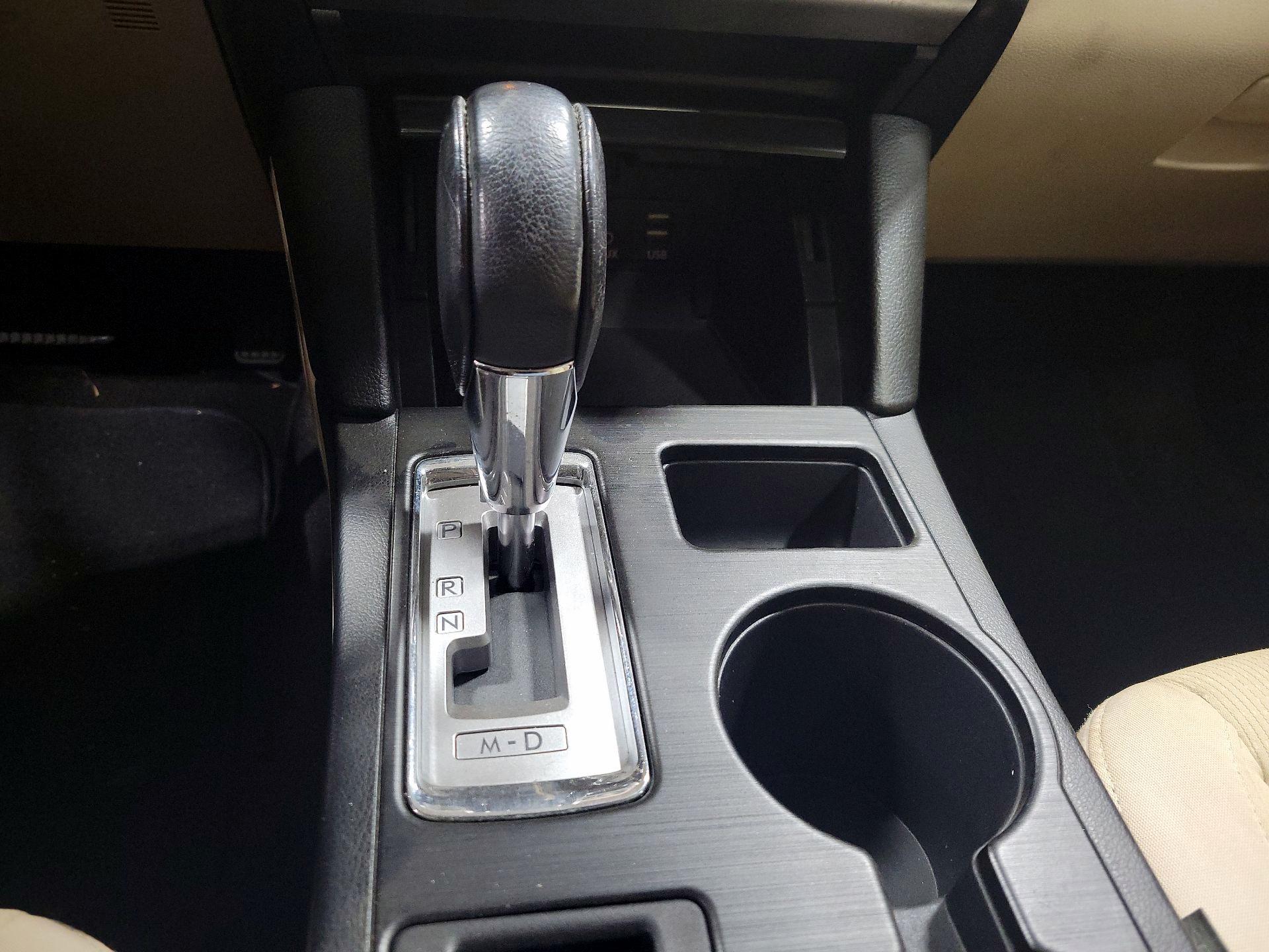 Thumbnail: 2015 Subaru Legacy - 17