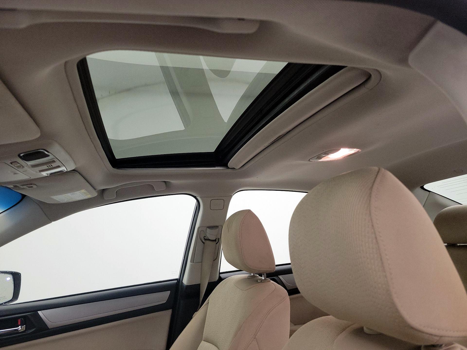 Thumbnail: 2015 Subaru Legacy - 18