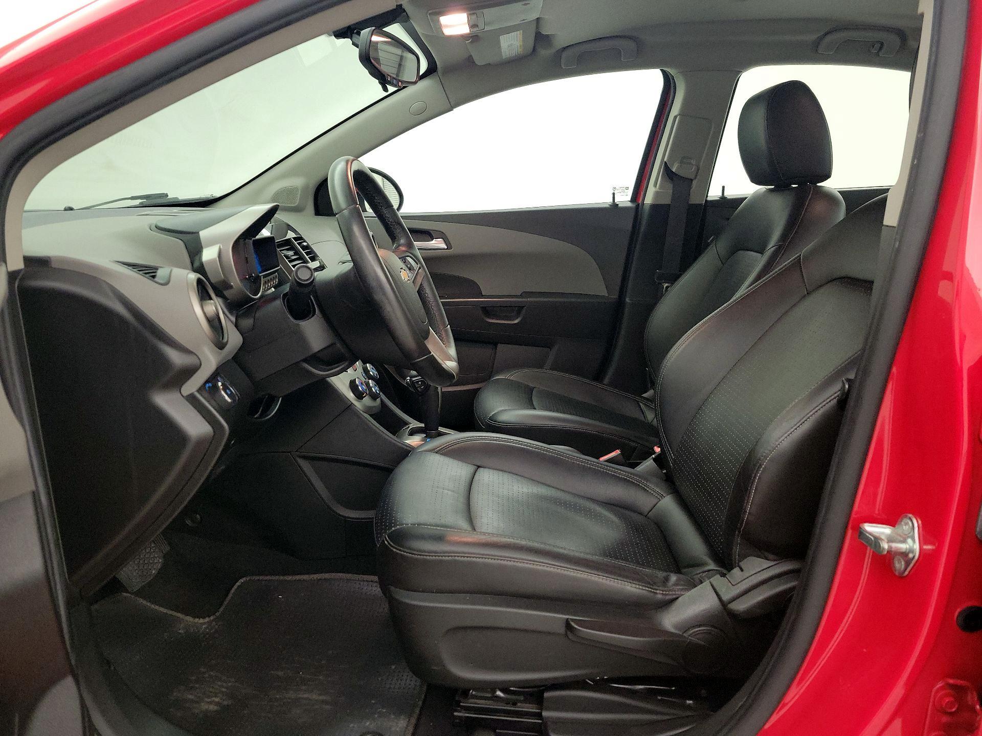 Thumbnail: 2016 Chevrolet Sonic - 11