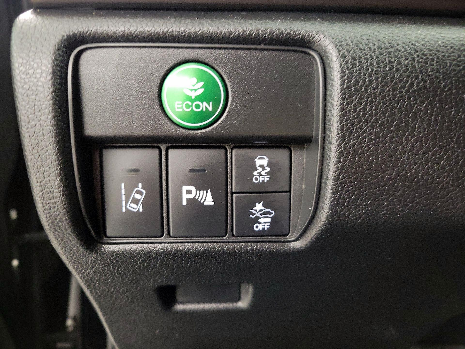 Thumbnail: 2016 Honda Accord - 13