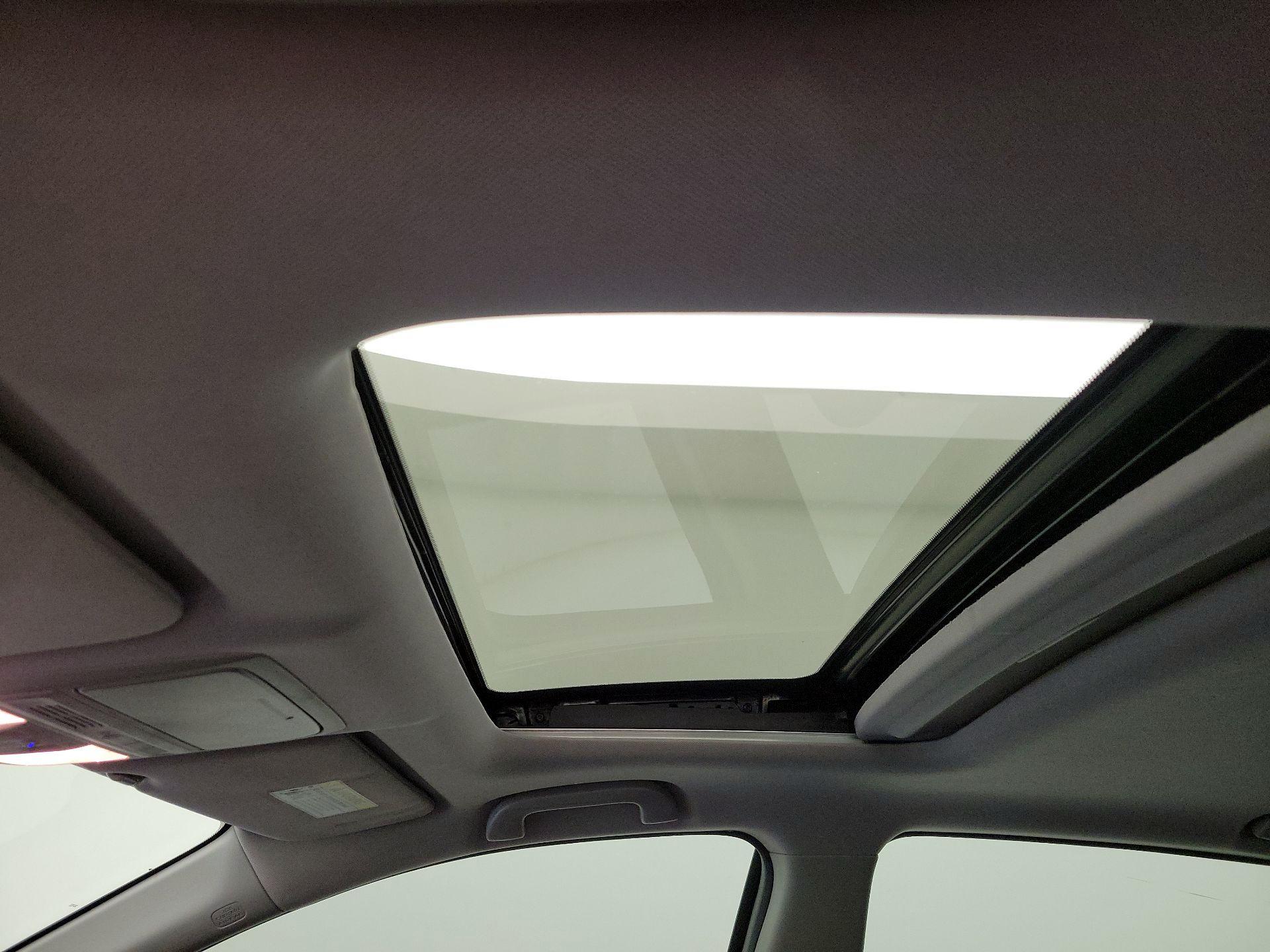 Thumbnail: 2016 Honda Accord - 19