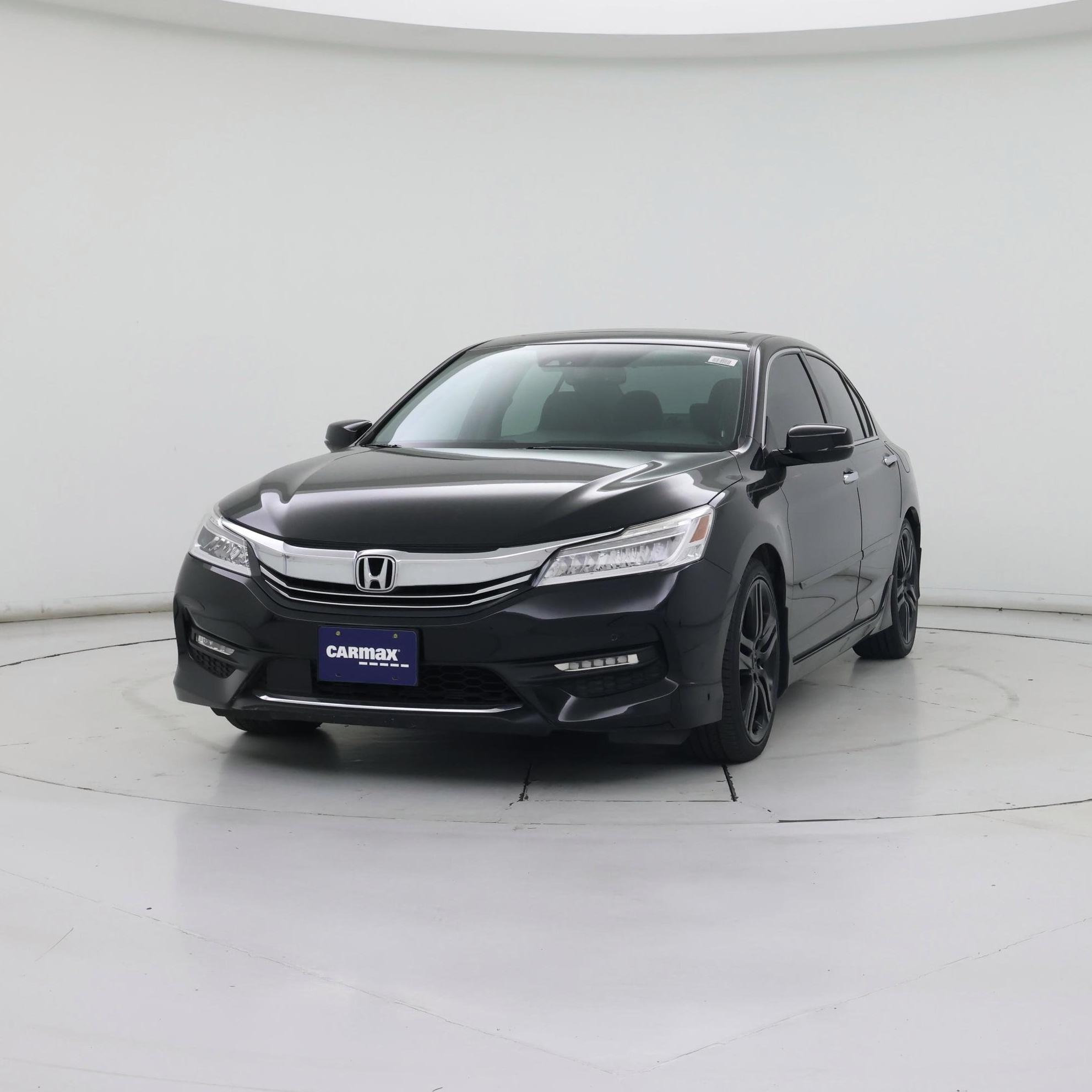 Thumbnail: 2016 Honda Accord - 4