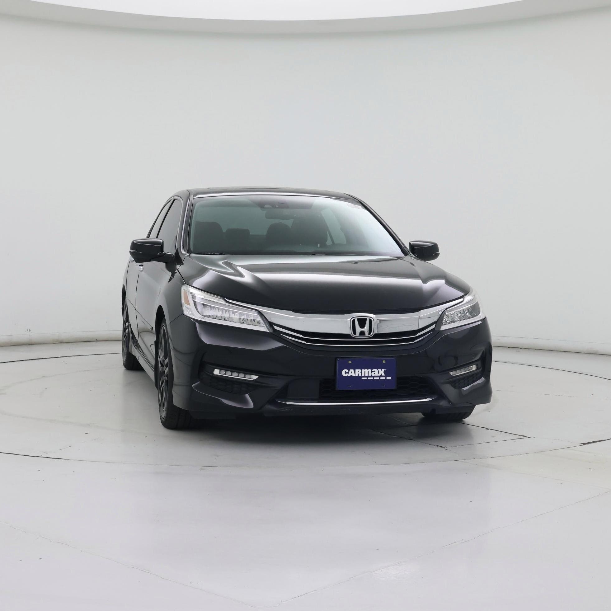 Thumbnail: 2016 Honda Accord - 5