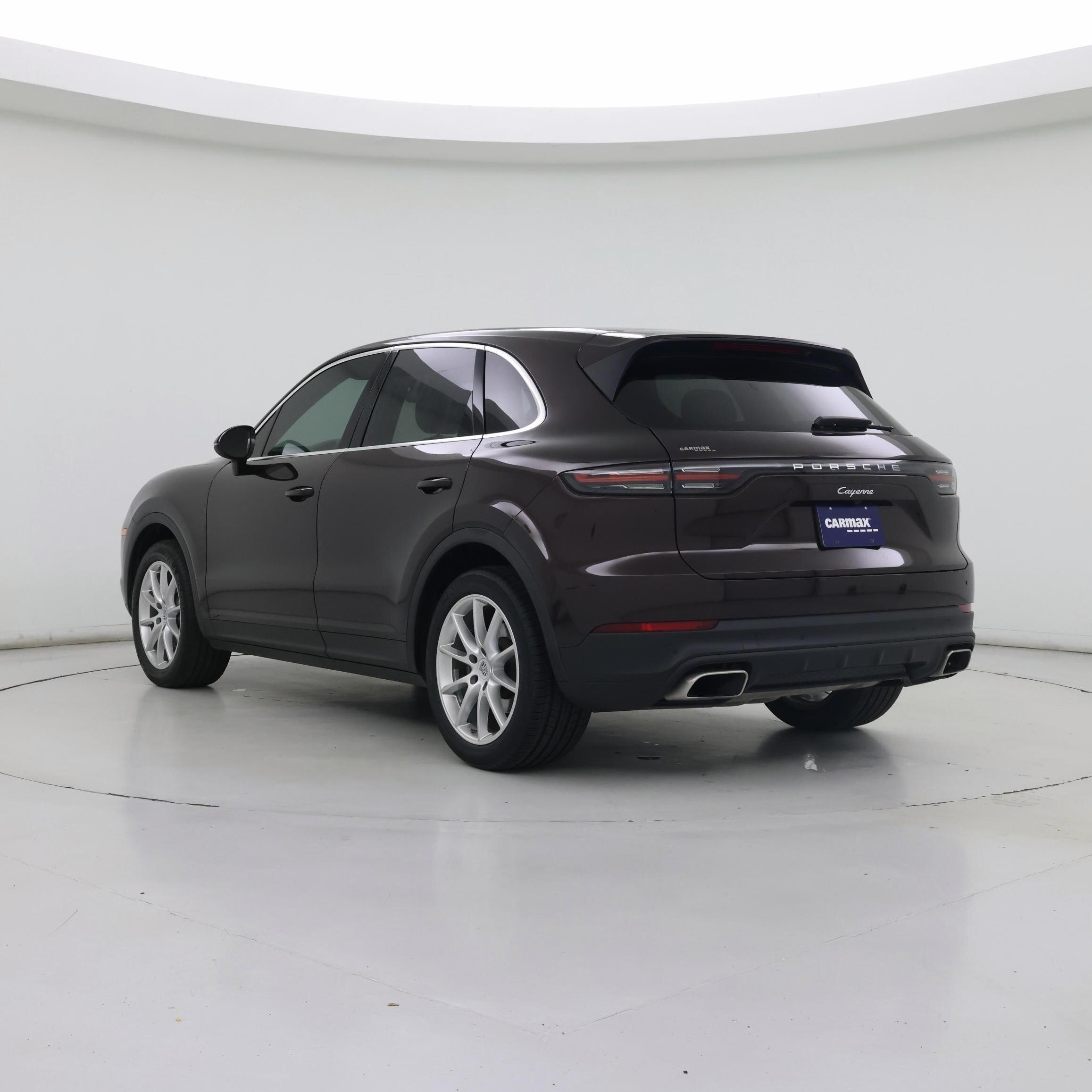Thumbnail: 2019 Porsche Cayenne - 2