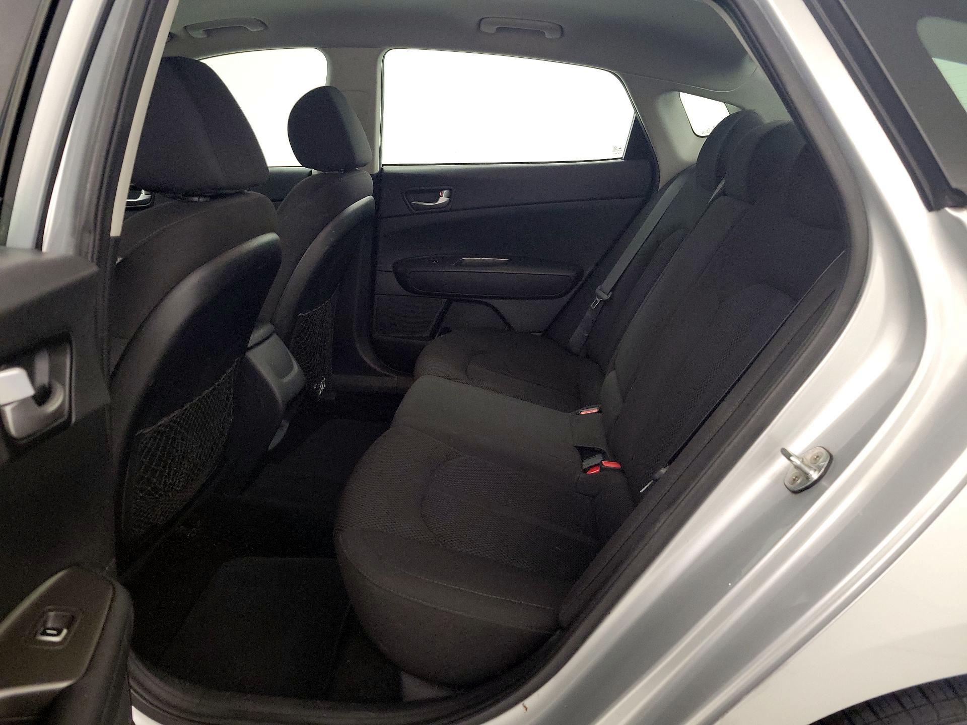 Thumbnail: 2020 Kia Optima - 18