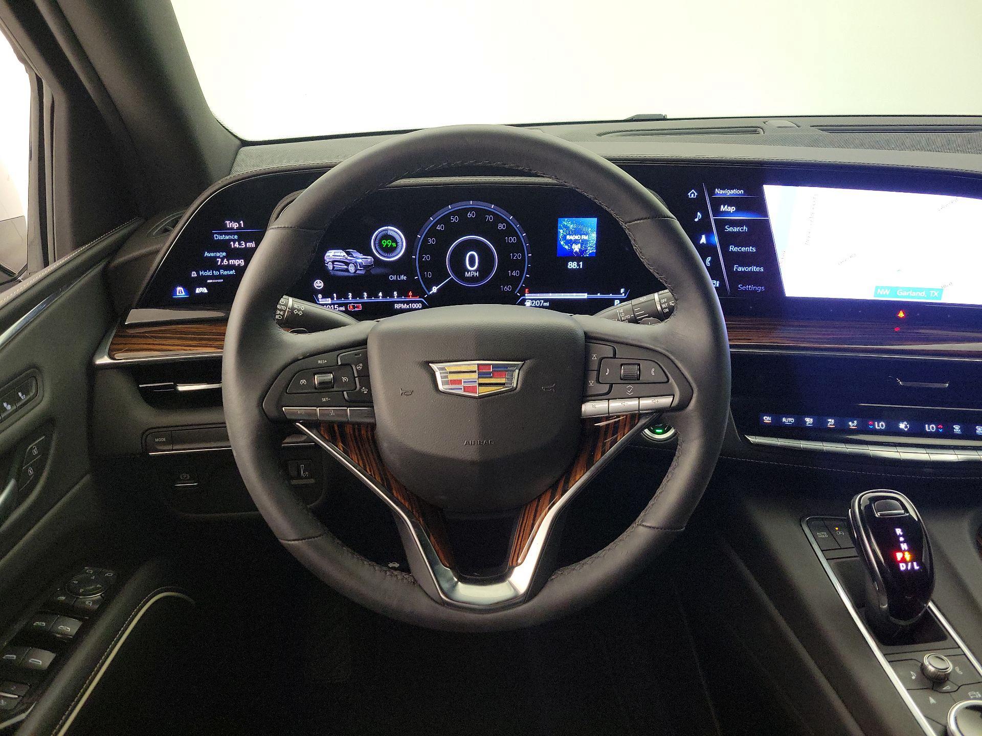 Thumbnail: 2023 Cadillac Escalade - 10