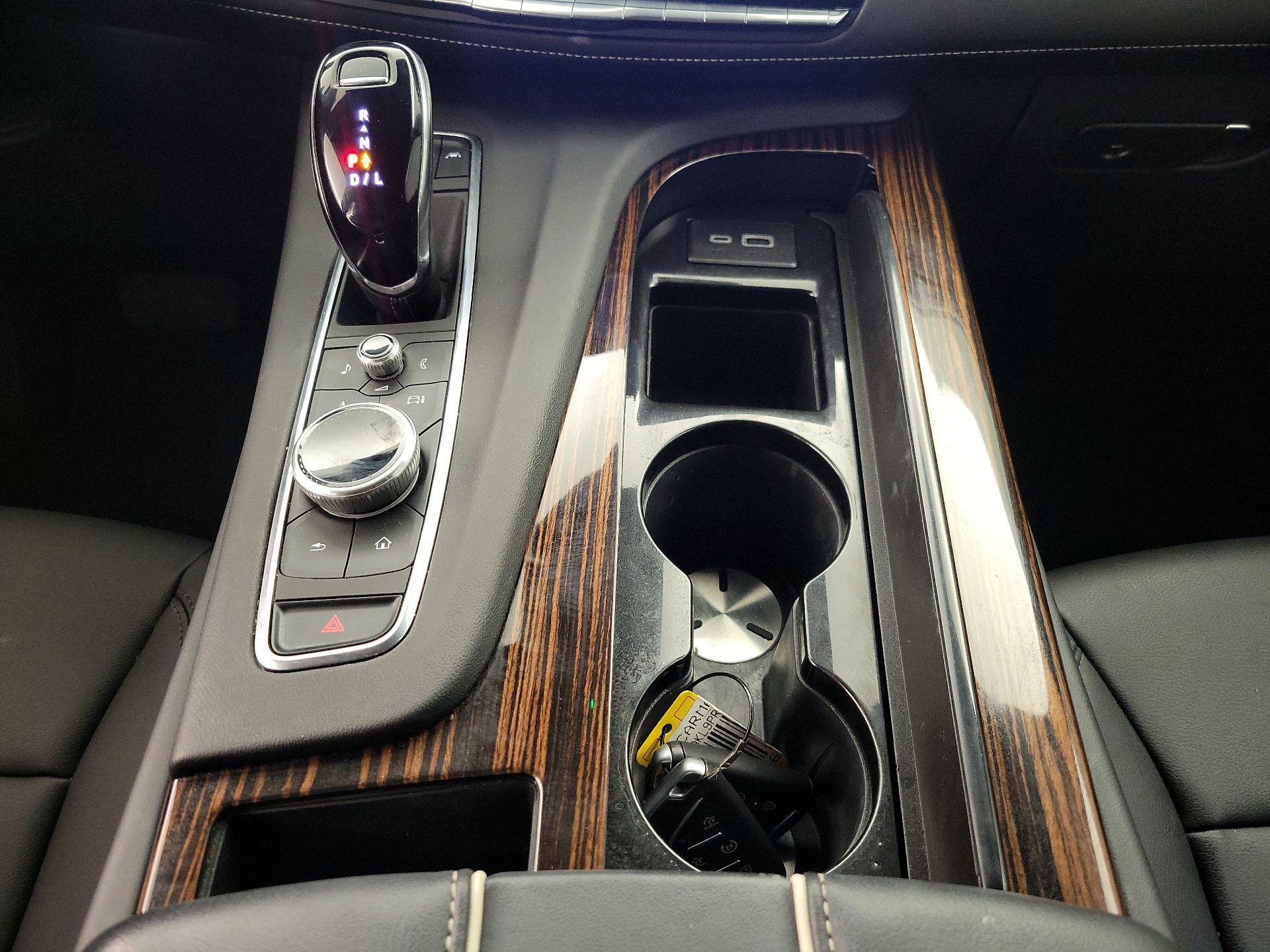 Thumbnail: 2023 Cadillac Escalade - 18