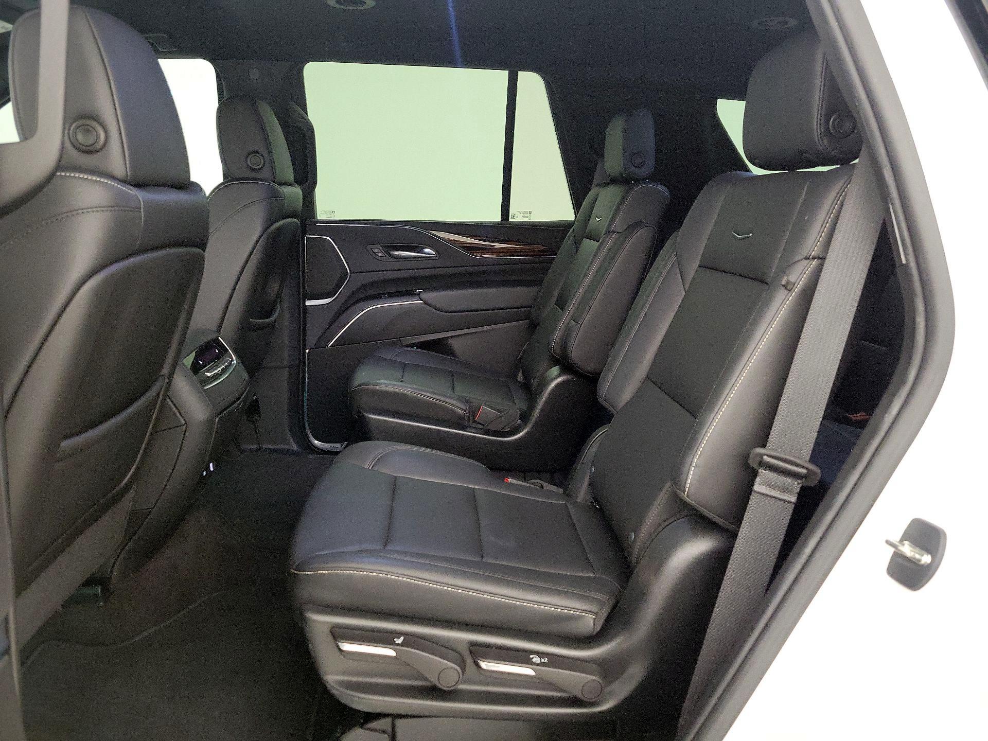 Thumbnail: 2023 Cadillac Escalade - 19