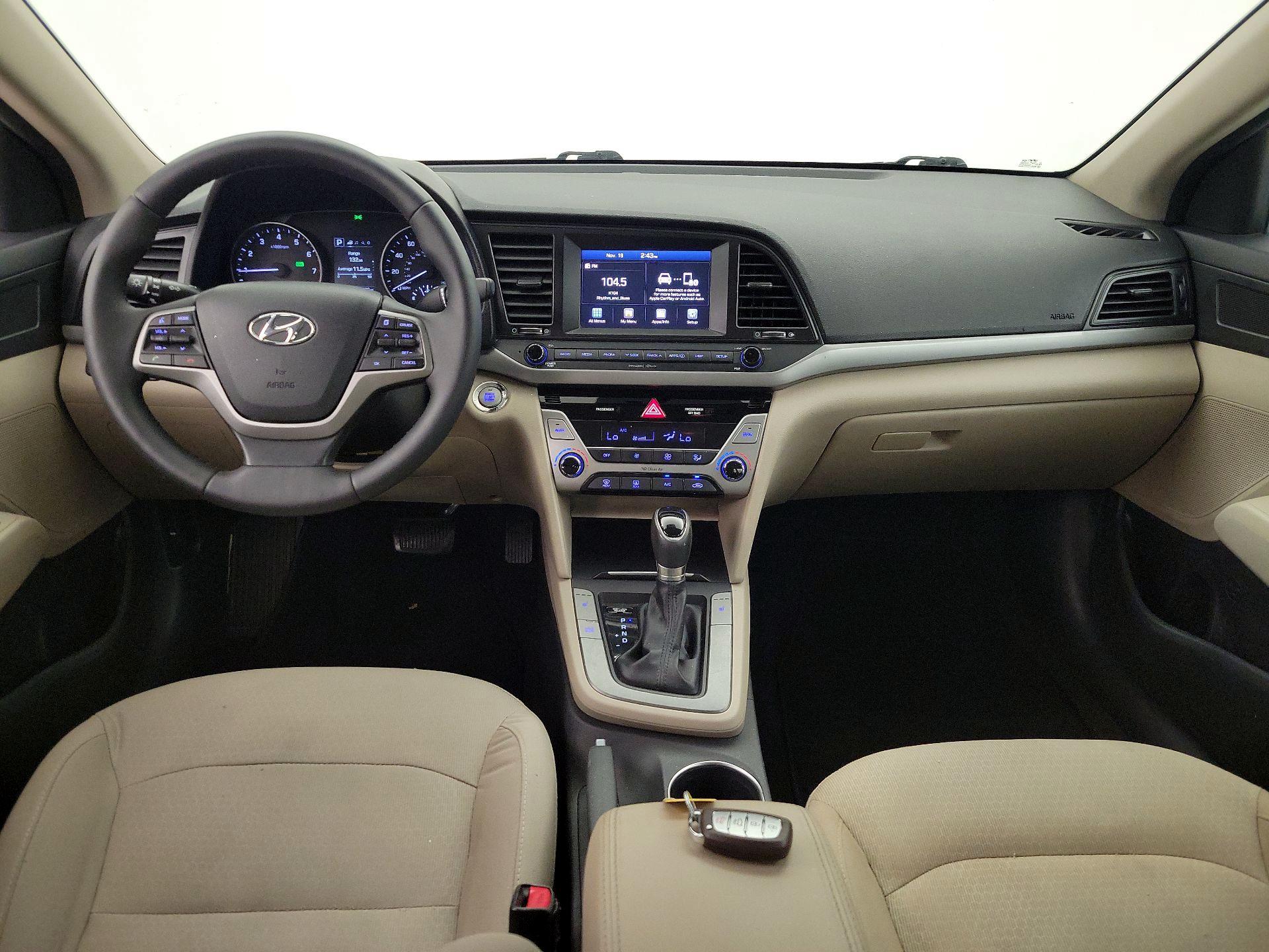 Thumbnail: 2017 Hyundai Elantra - 9