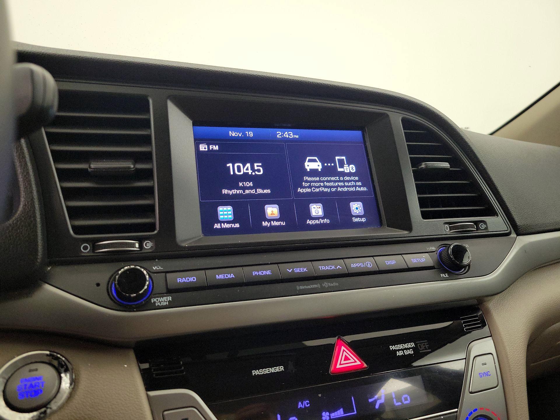 Thumbnail: 2017 Hyundai Elantra - 15