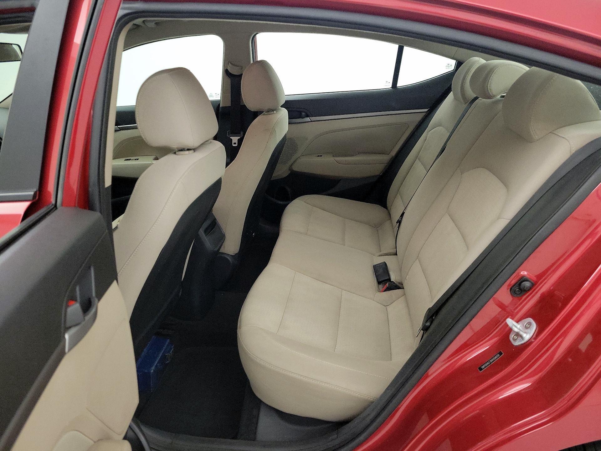 Thumbnail: 2017 Hyundai Elantra - 18