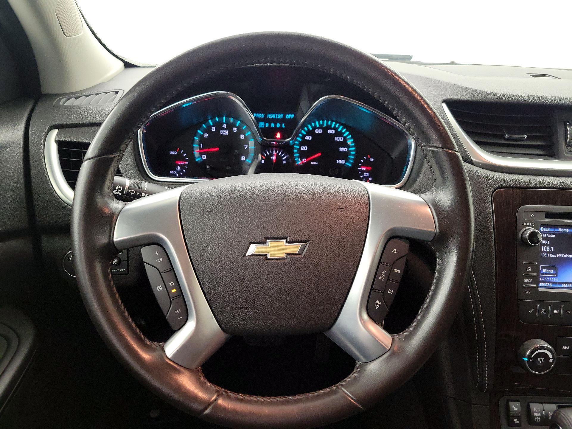 Thumbnail: 2017 Chevrolet Traverse - 10